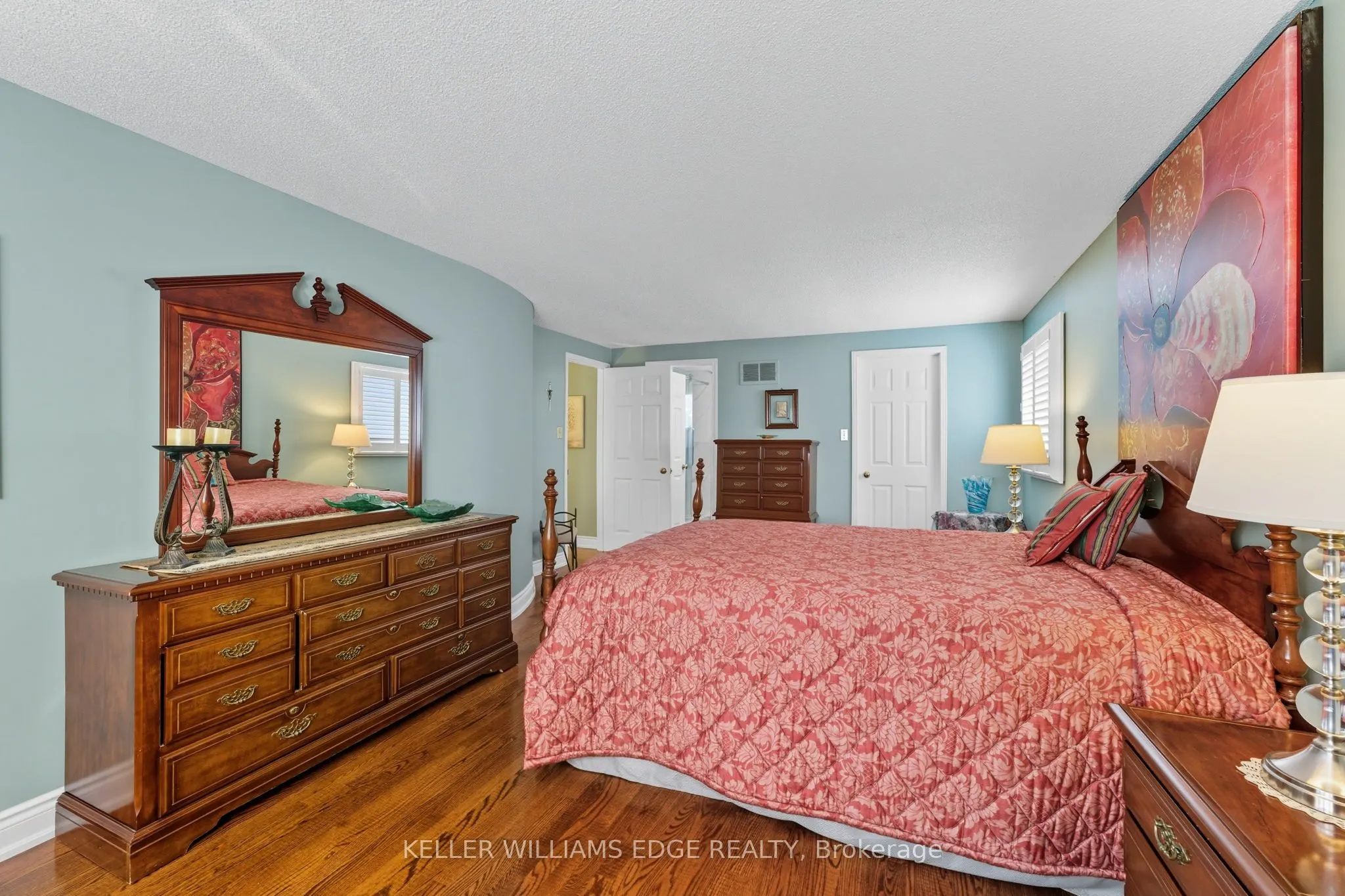 3043 Vanderbilt Road