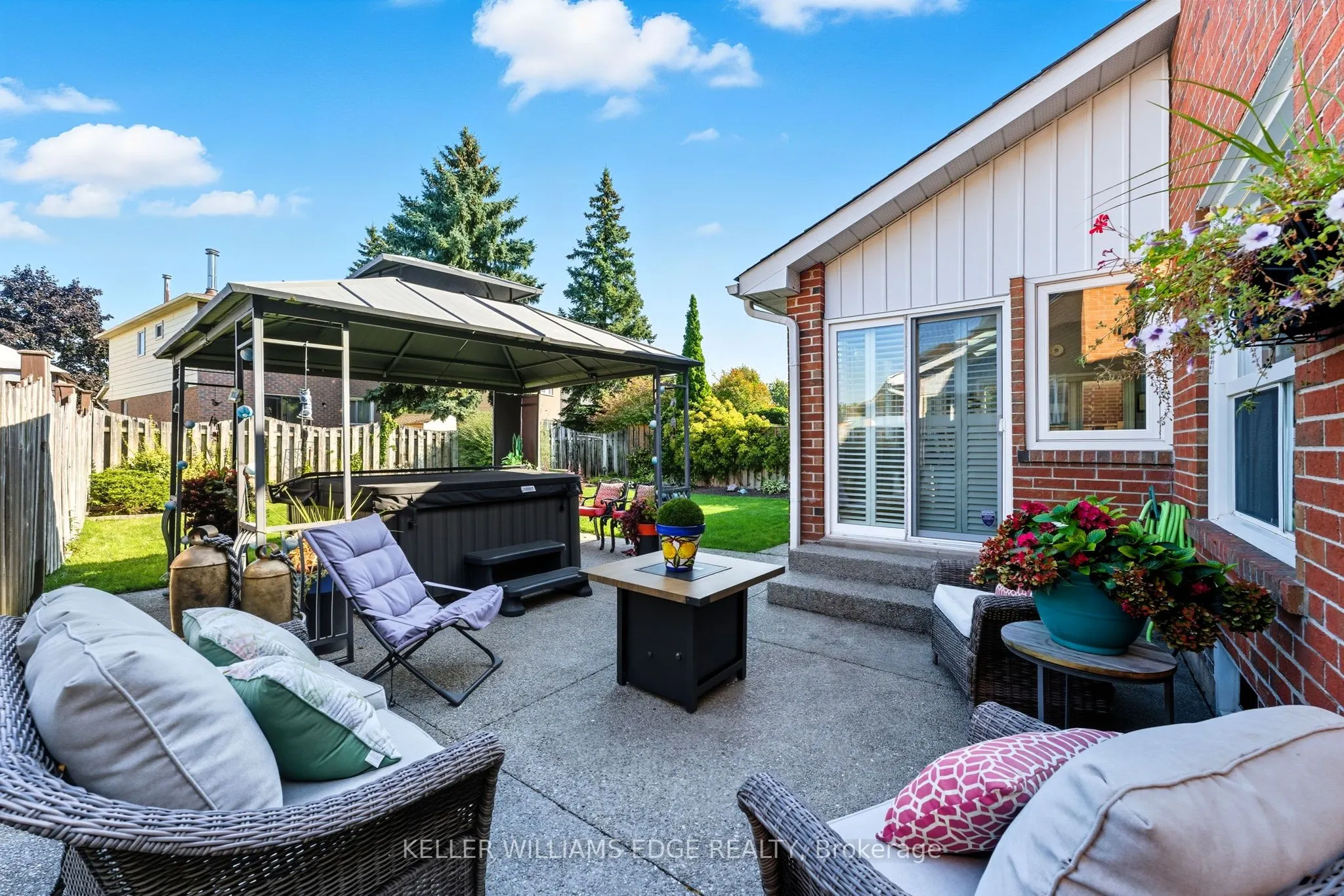 3043 Vanderbilt Road