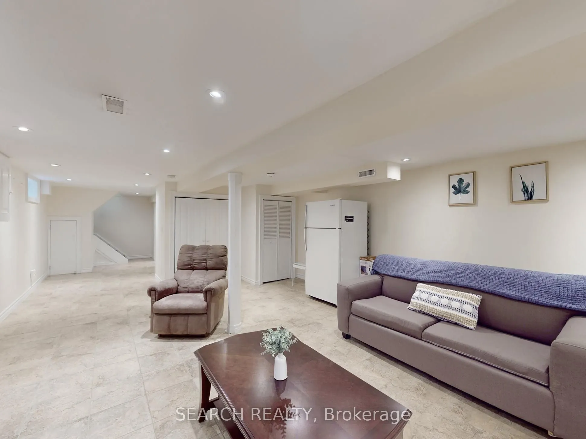 347 Kipling Avenue