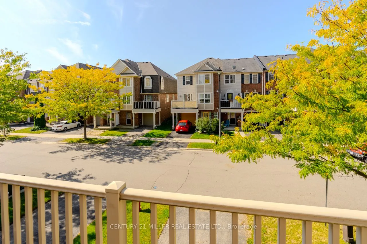 935 Deverell Place