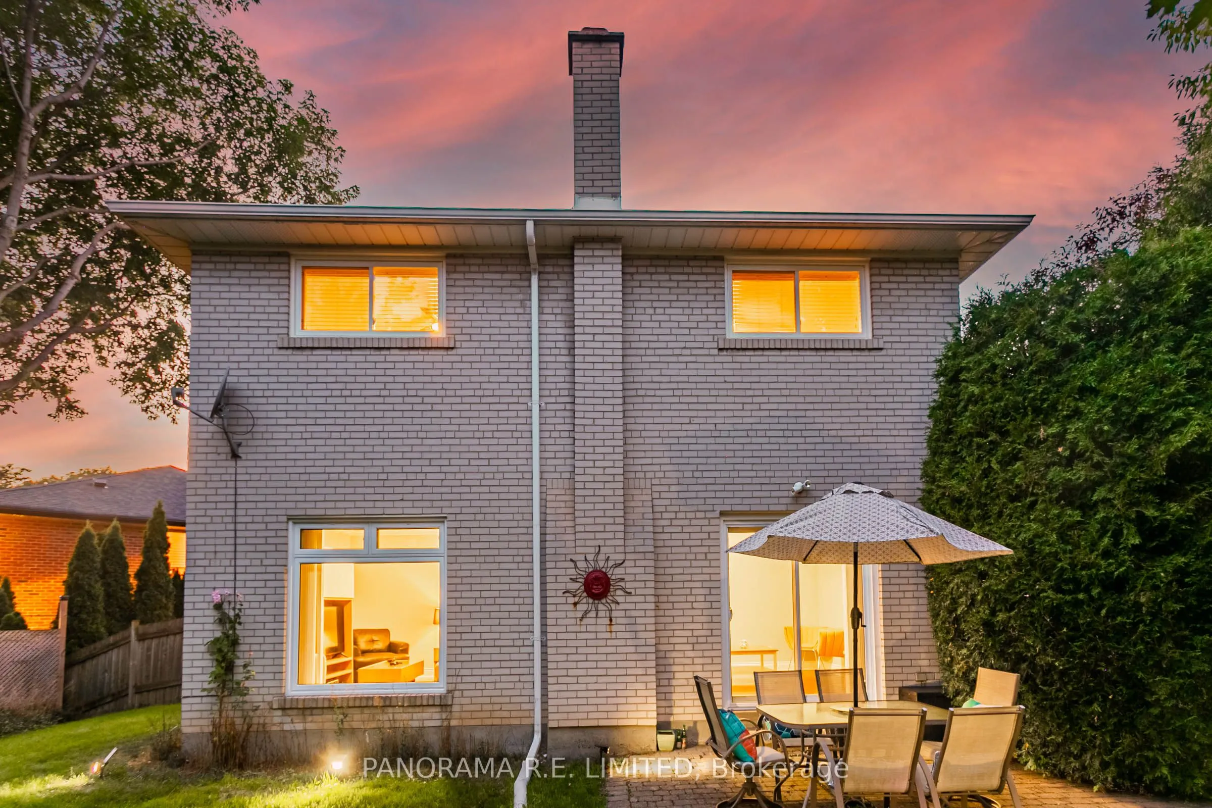3264 Lonefeather Crescent