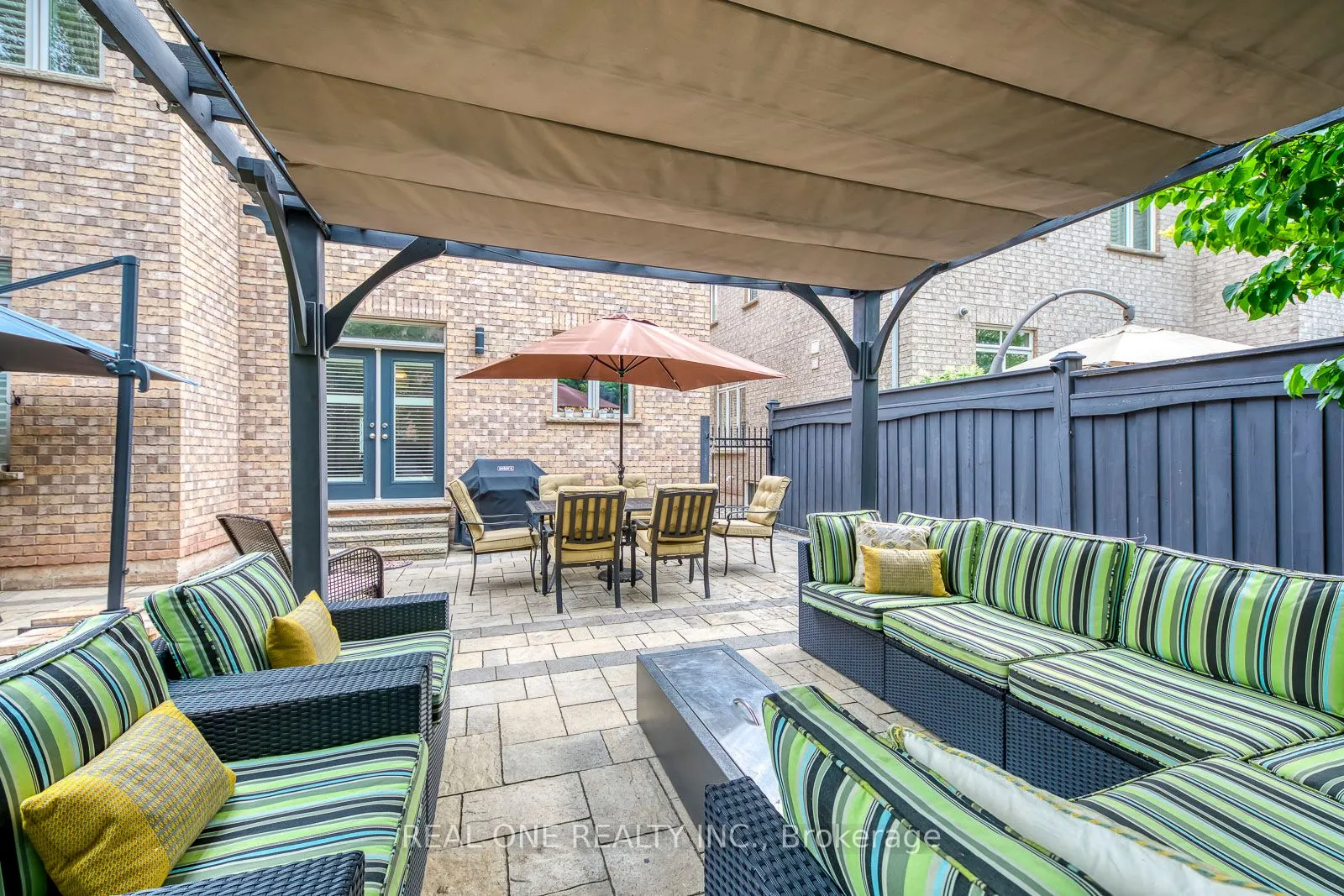 2336 Thruxton Drive