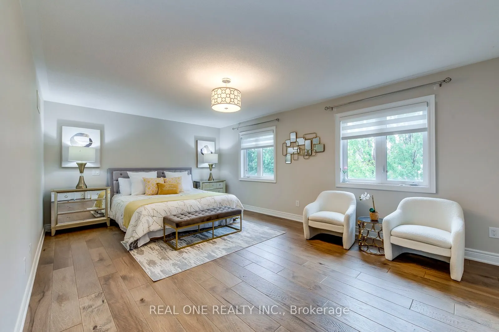 2336 Thruxton Drive