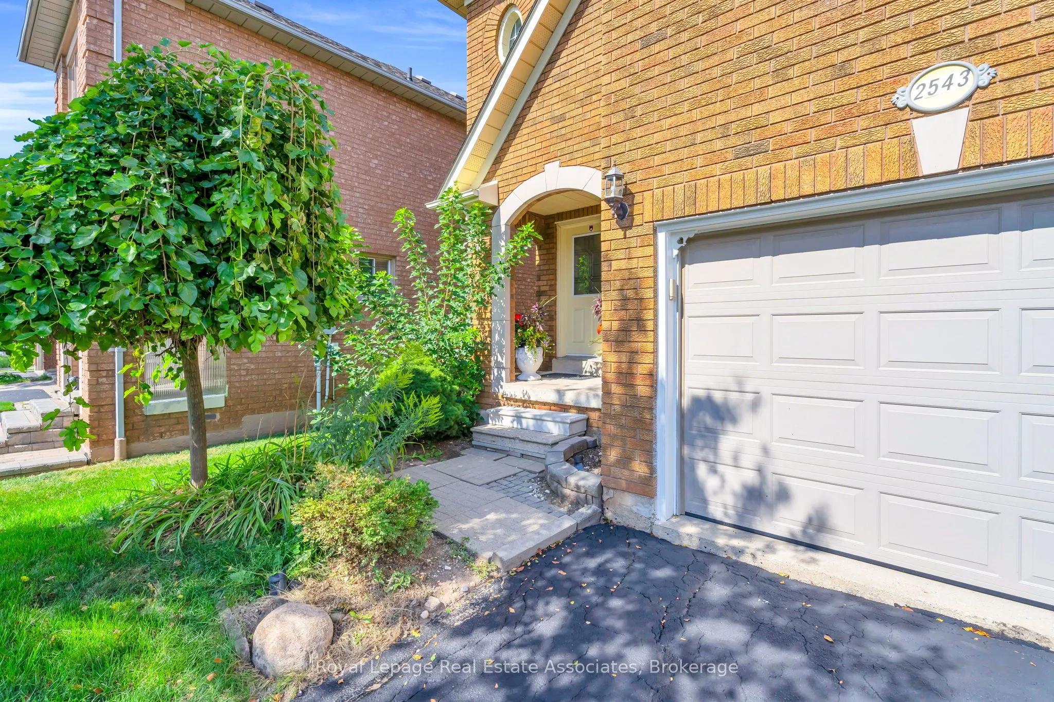 2543 Scarth Court