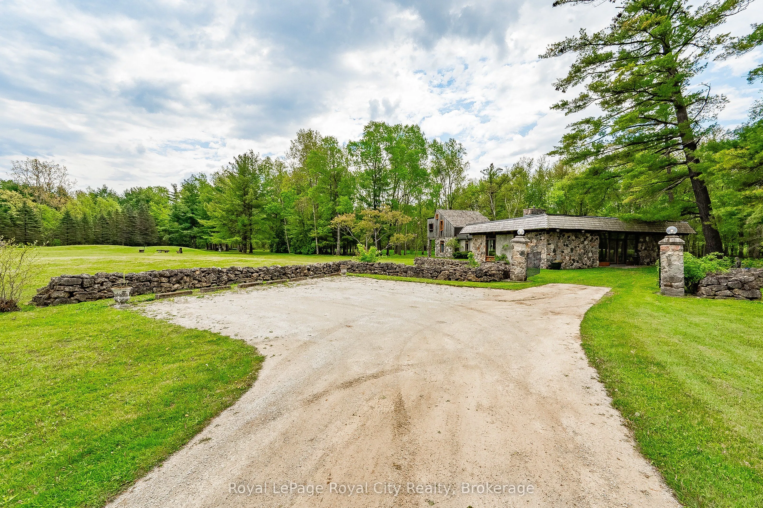 1159 Campbellville Road