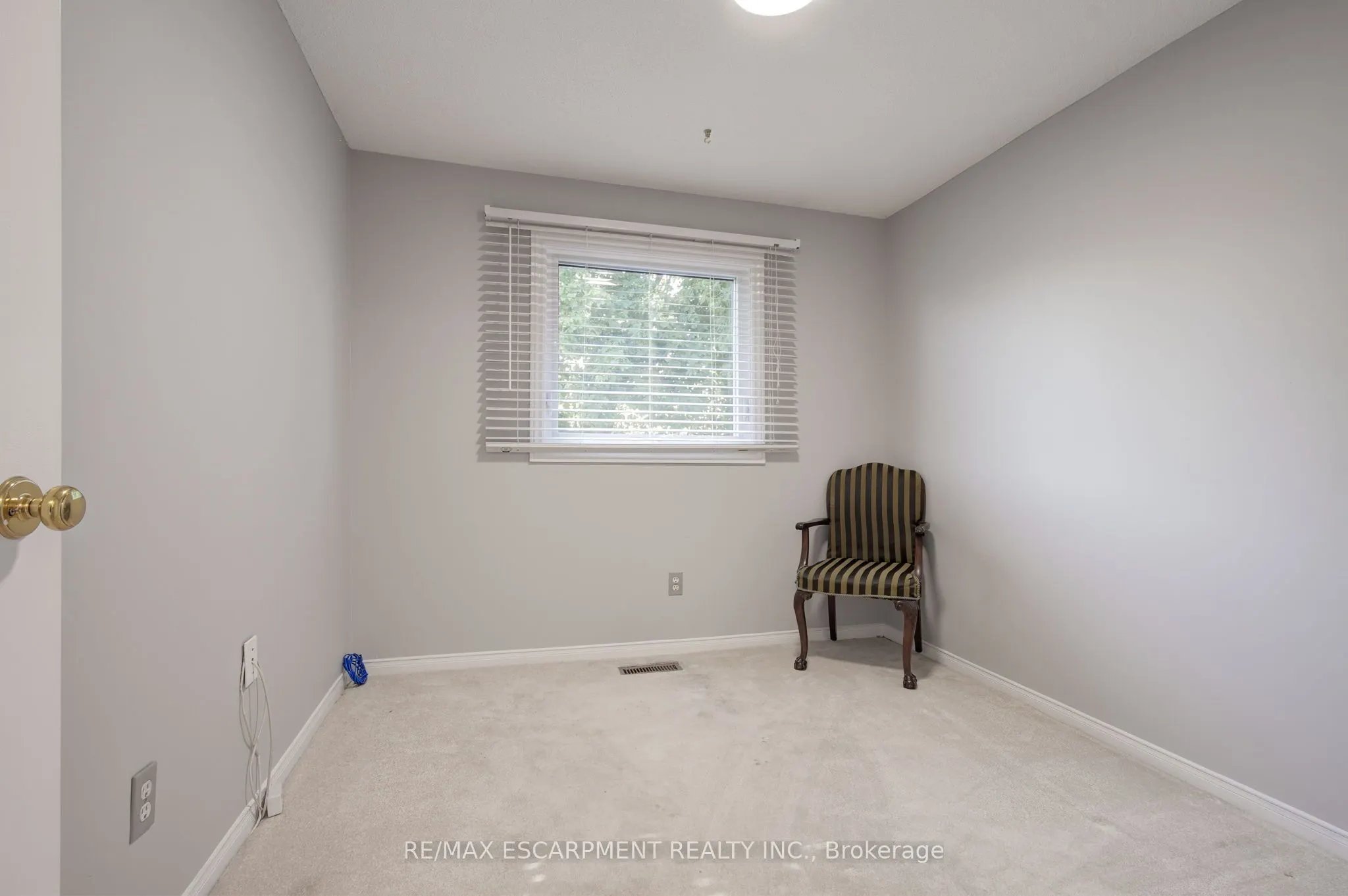 214 Ross Lane