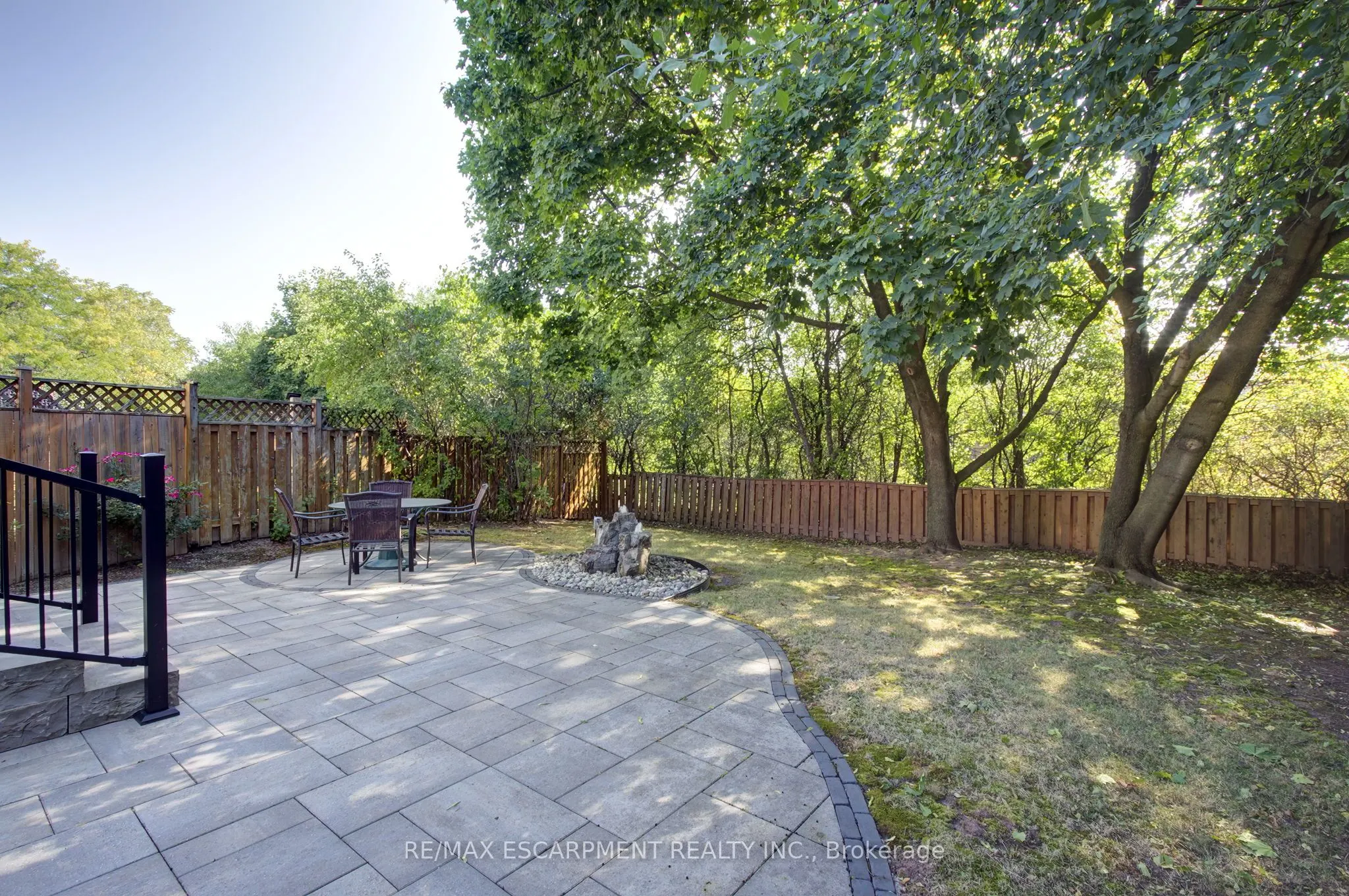 214 Ross Lane