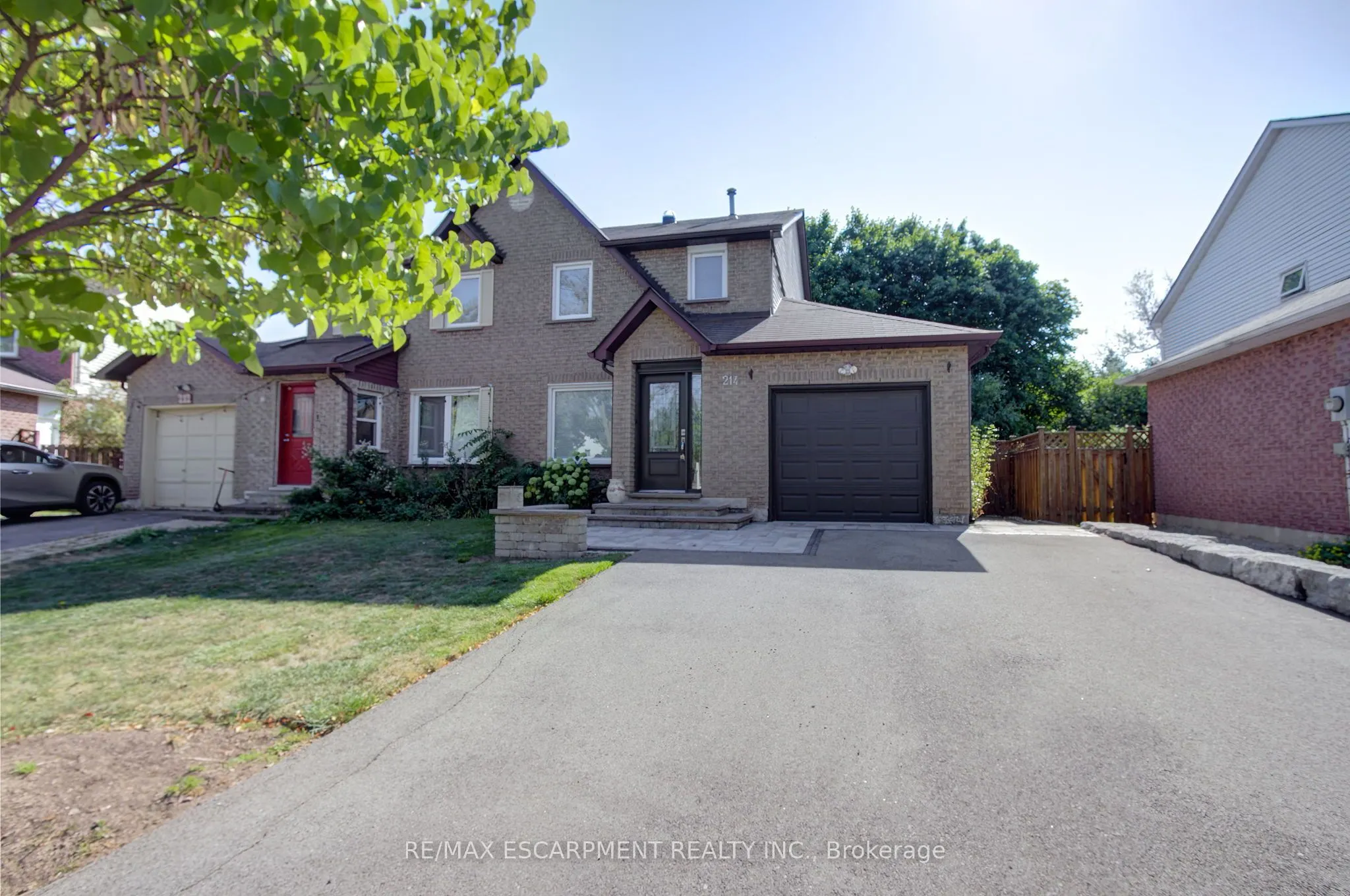 214 Ross Lane