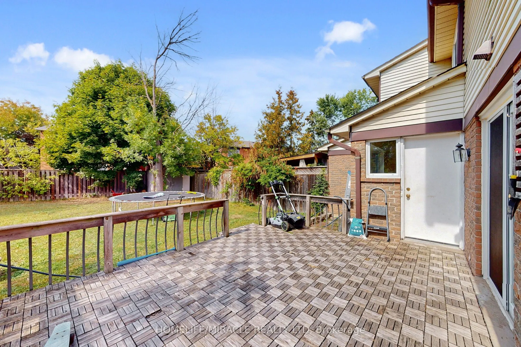 703 Middleton Crescent