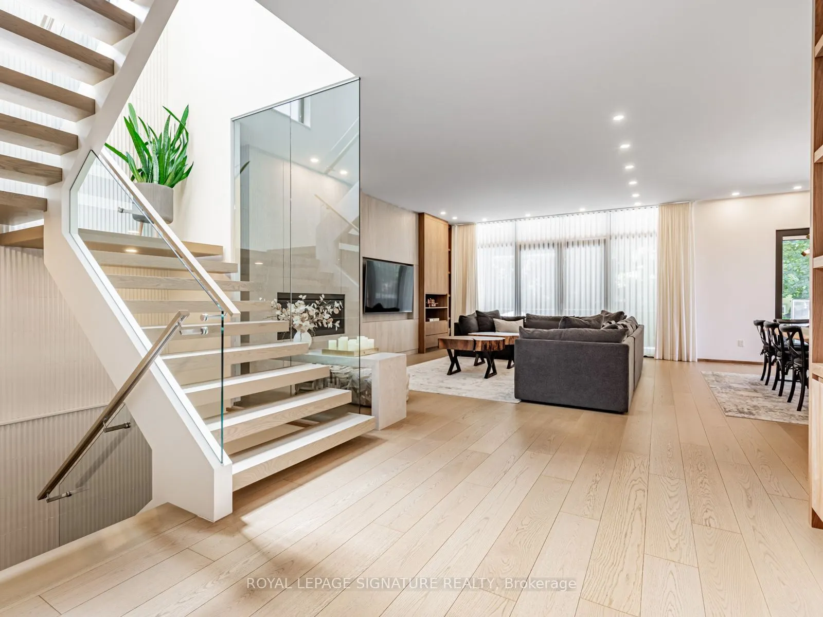 20 Hartfield Court