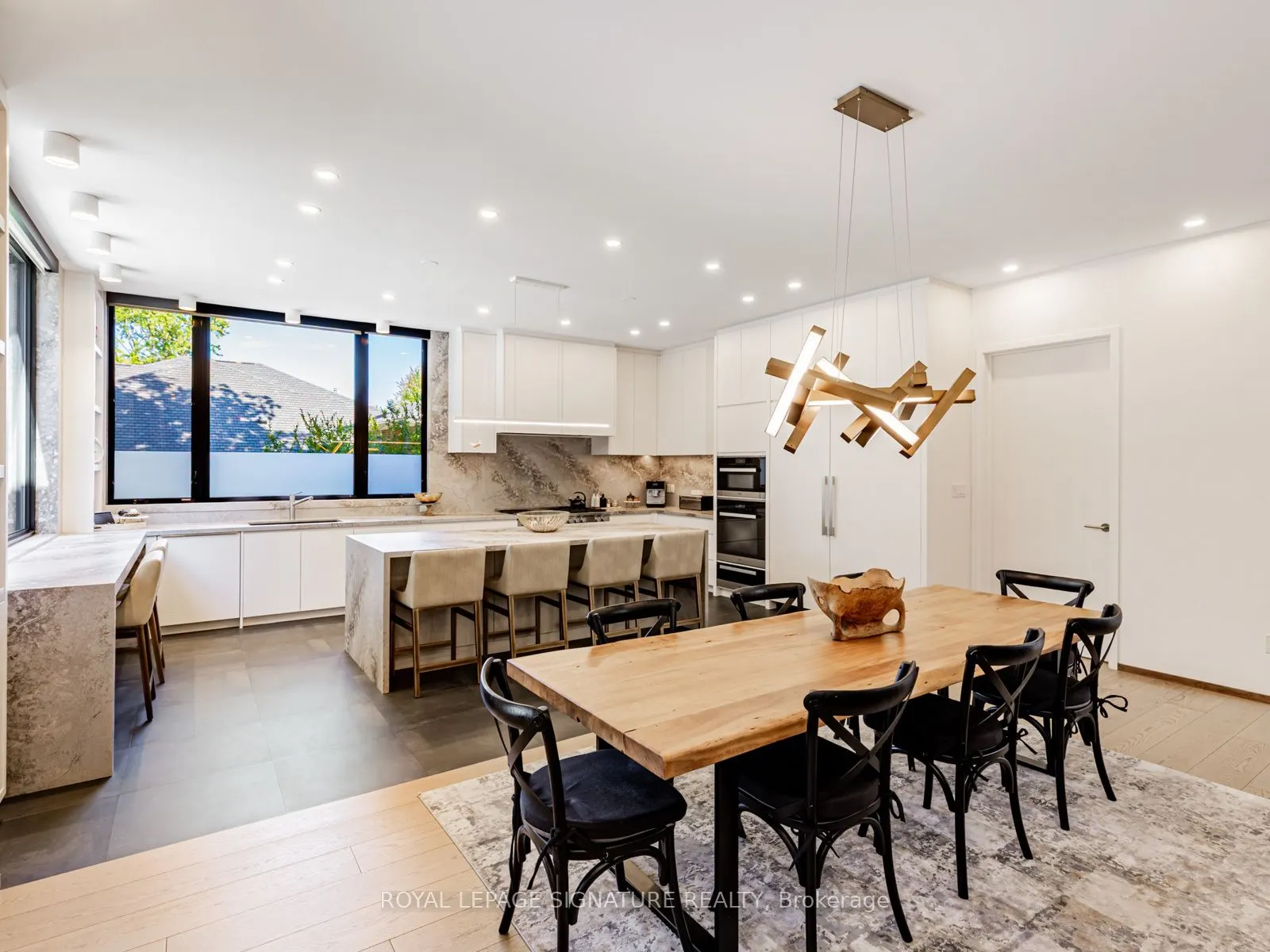 20 Hartfield Court