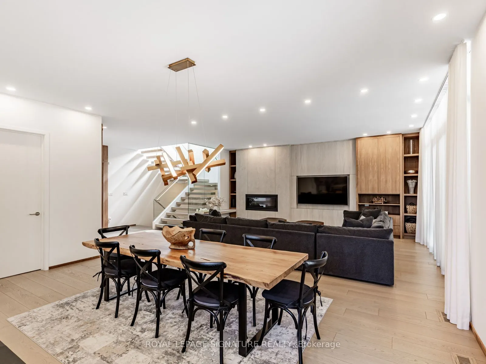 20 Hartfield Court