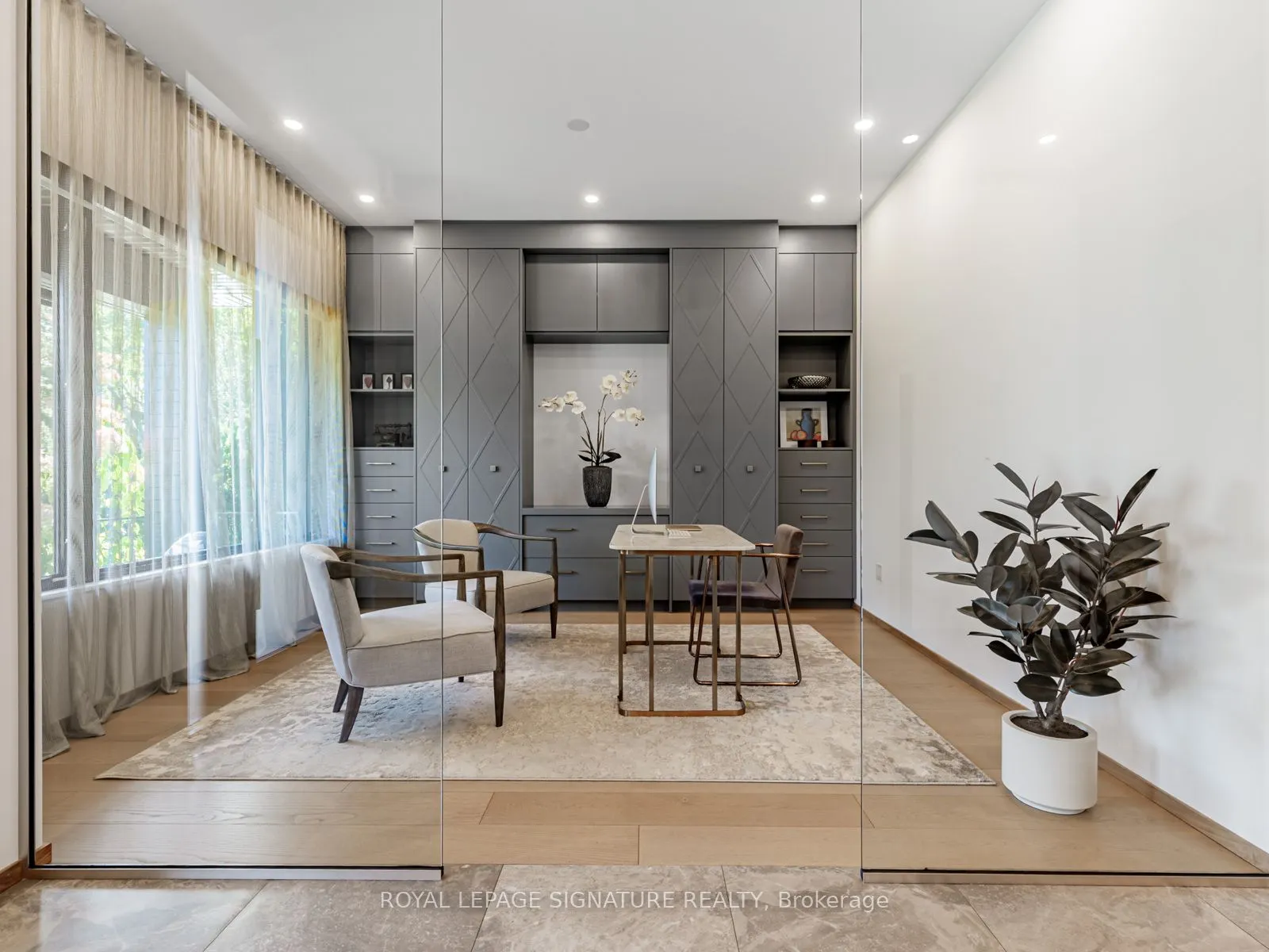 20 Hartfield Court