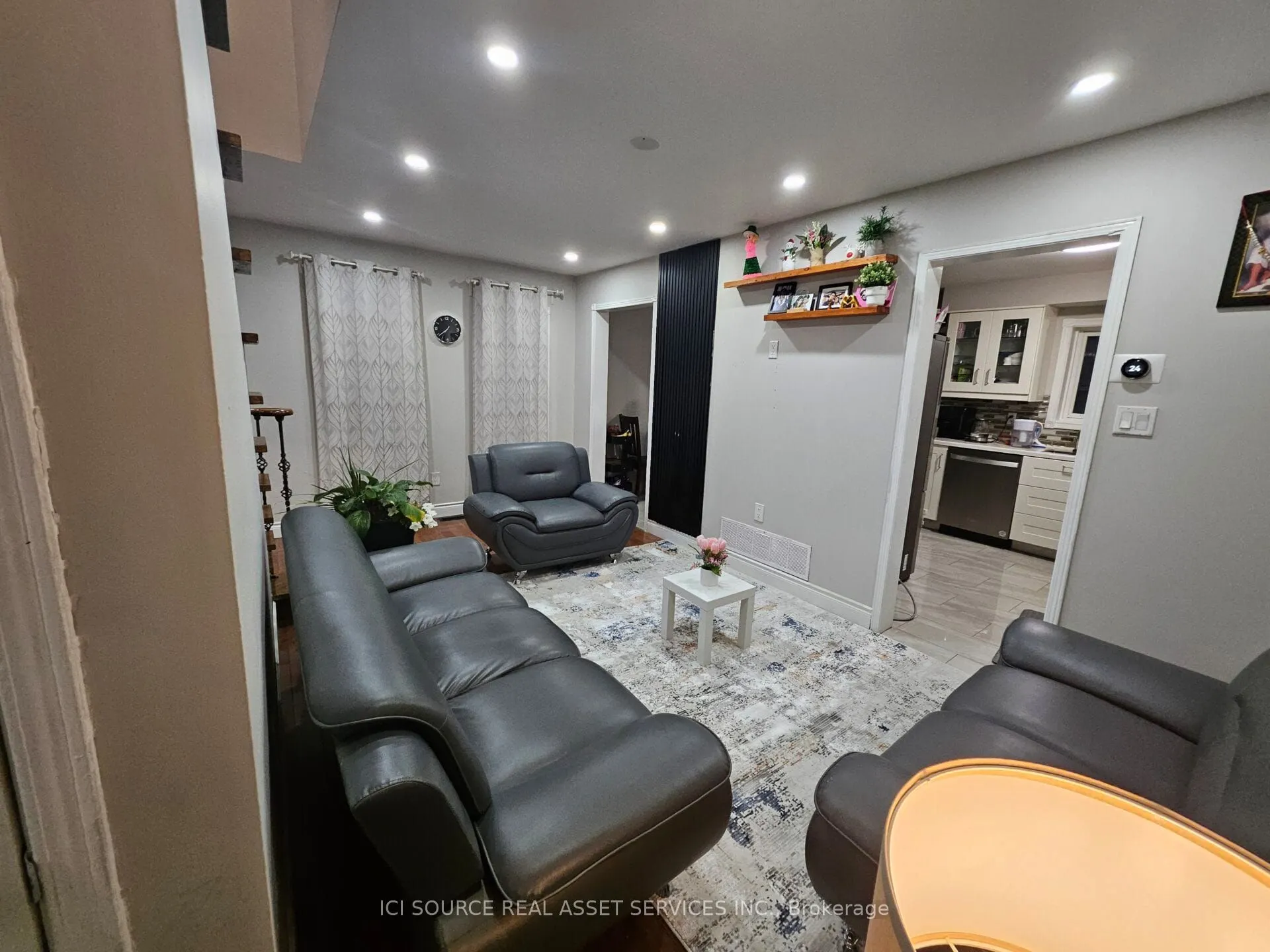 19 Piane Avenue
