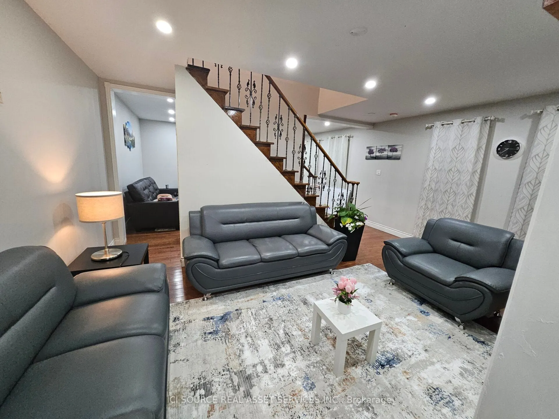 19 Piane Avenue
