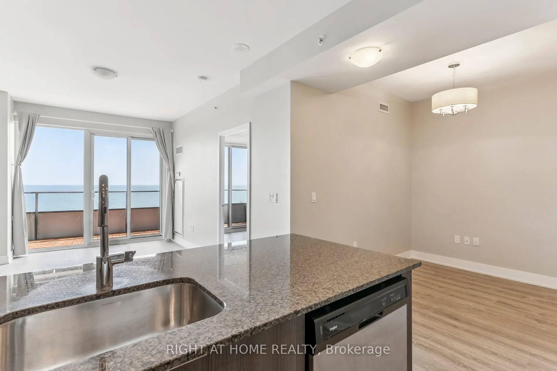 20 Shore Breeze Drive, #1409