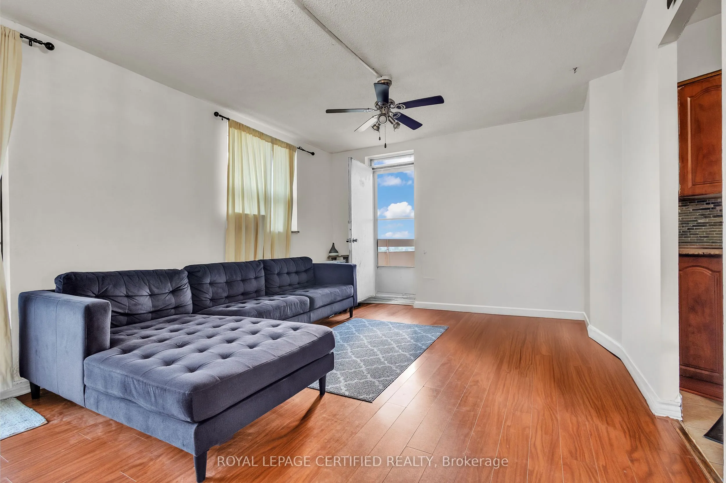 3555 Derry Road, #912
