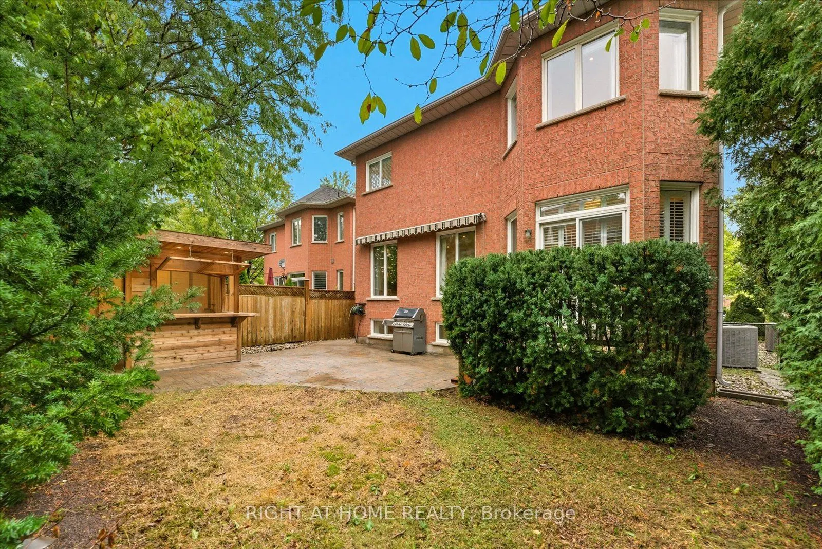 2238 Pheasant Lane