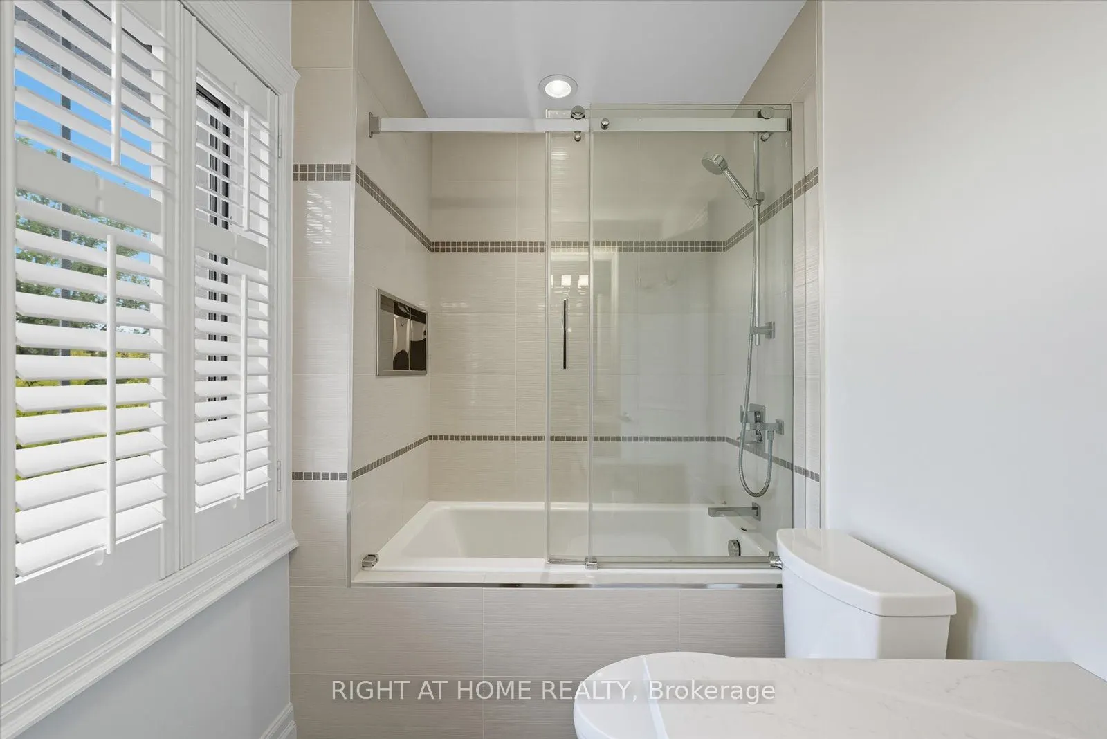 2238 Pheasant Lane