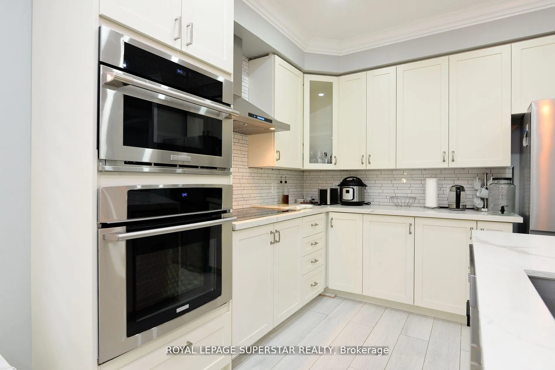 12 El Camino Way, #Upper