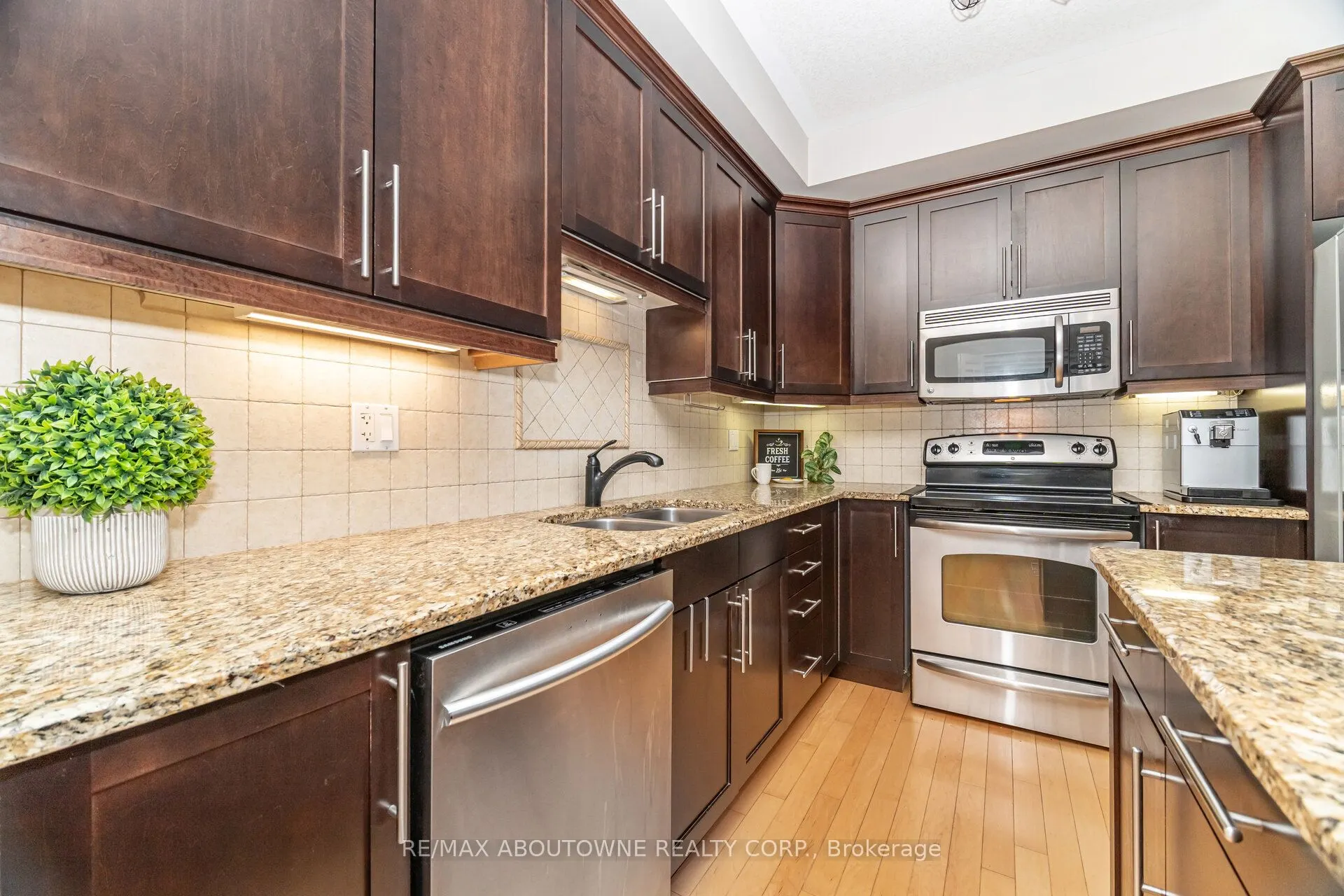 540 Guelph Line, #1