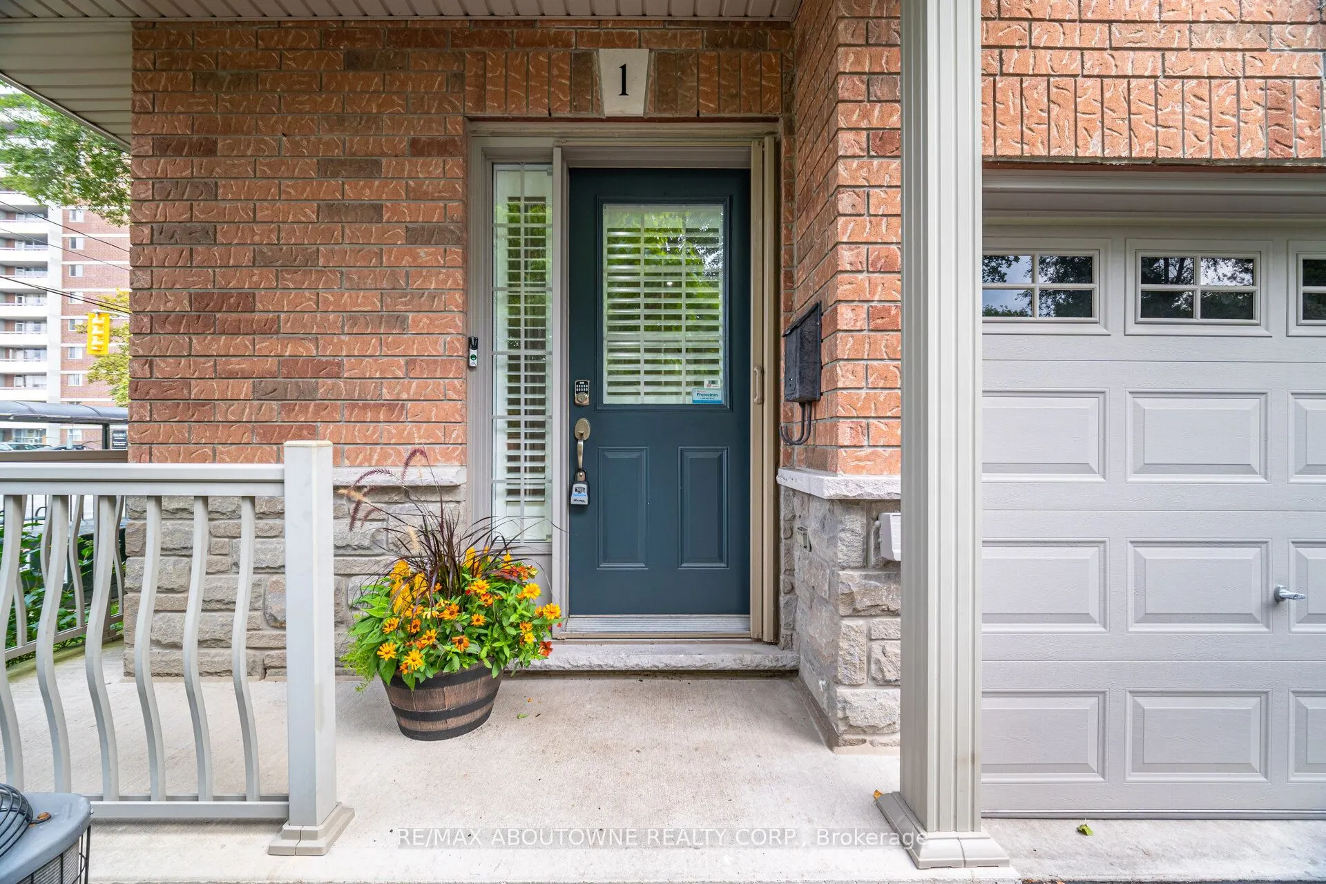 540 Guelph Line, #1