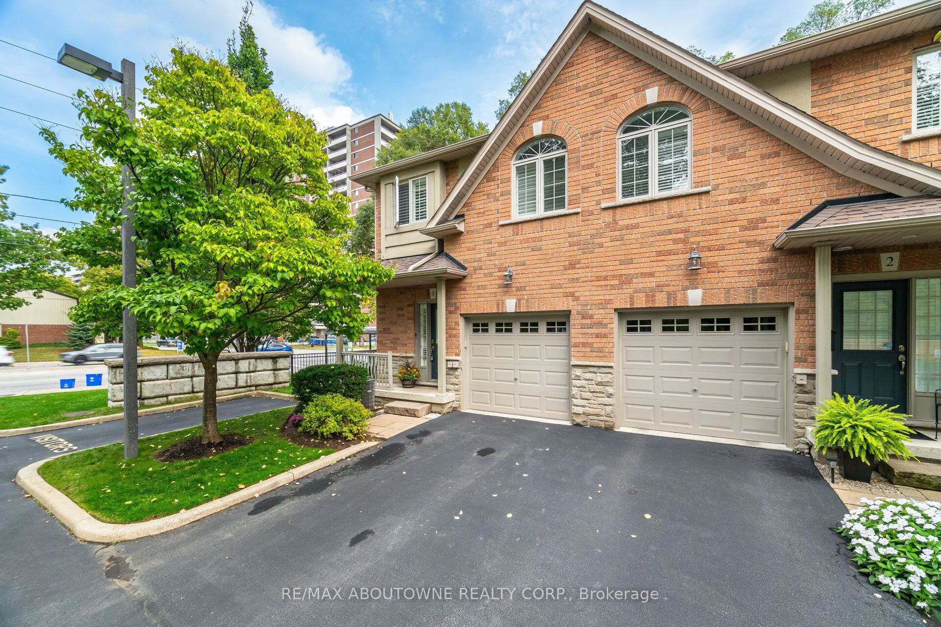 540 Guelph Line, #1