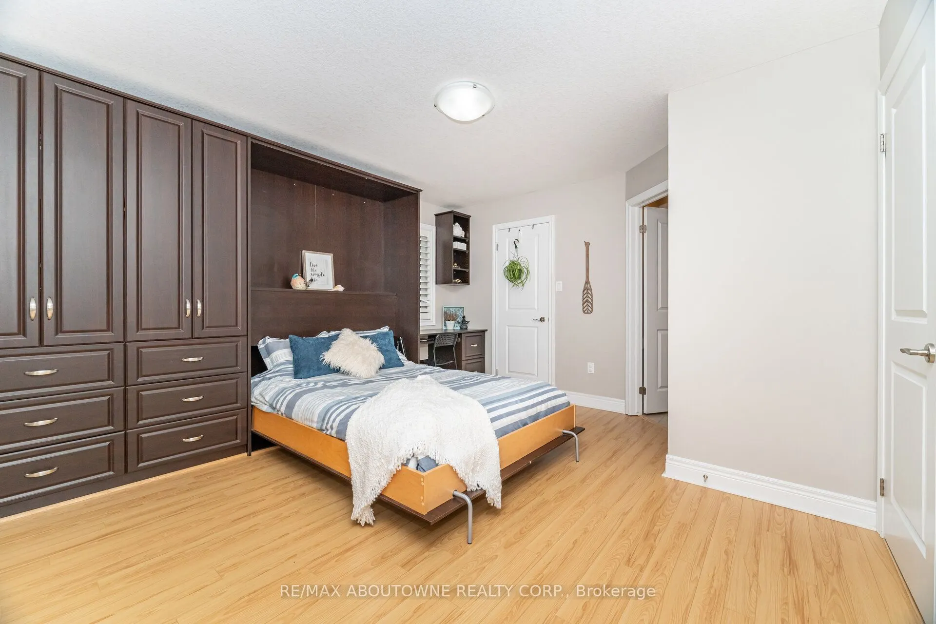 540 Guelph Line, #1