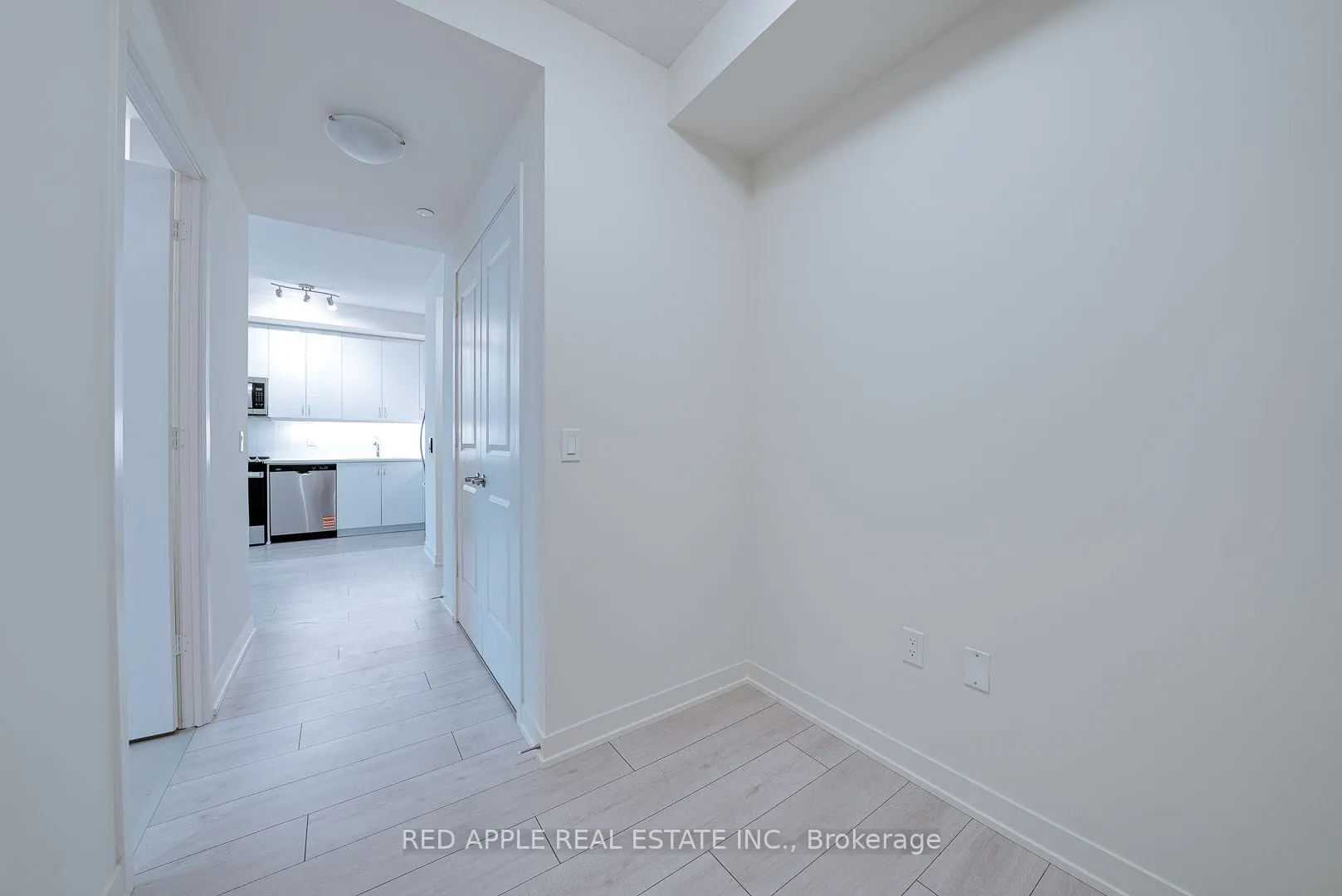 38 Annie Craig Drive S, #2903