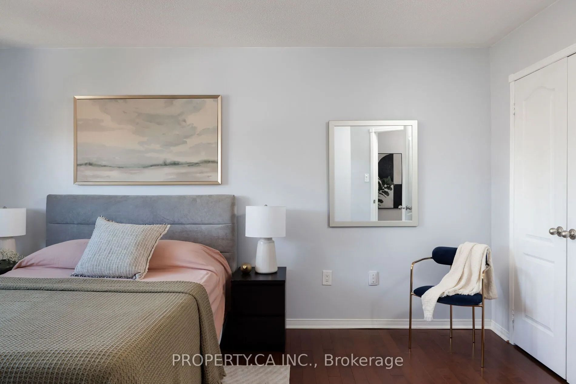 42 West Oak Crescent