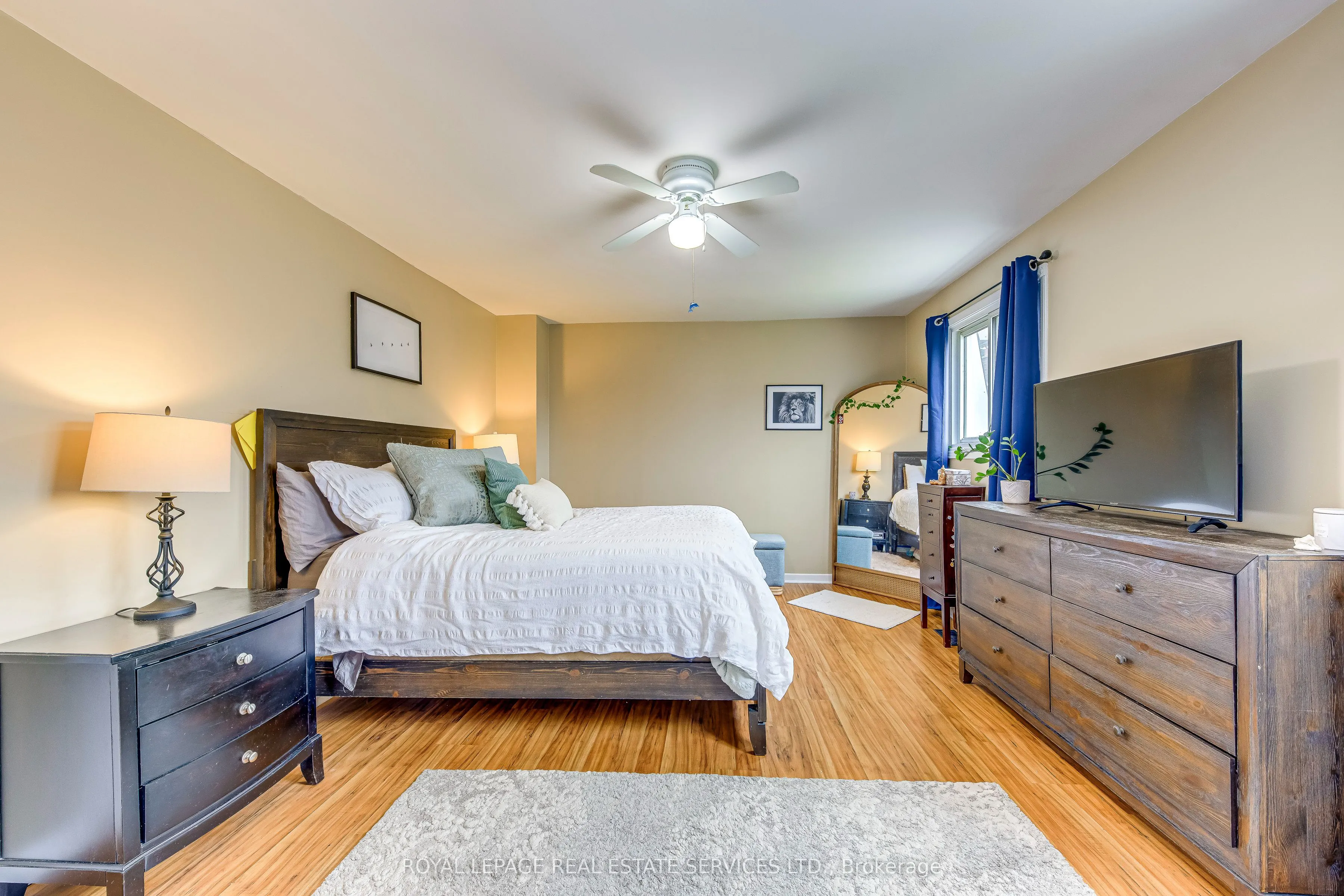 1294 Guelph Line, #4