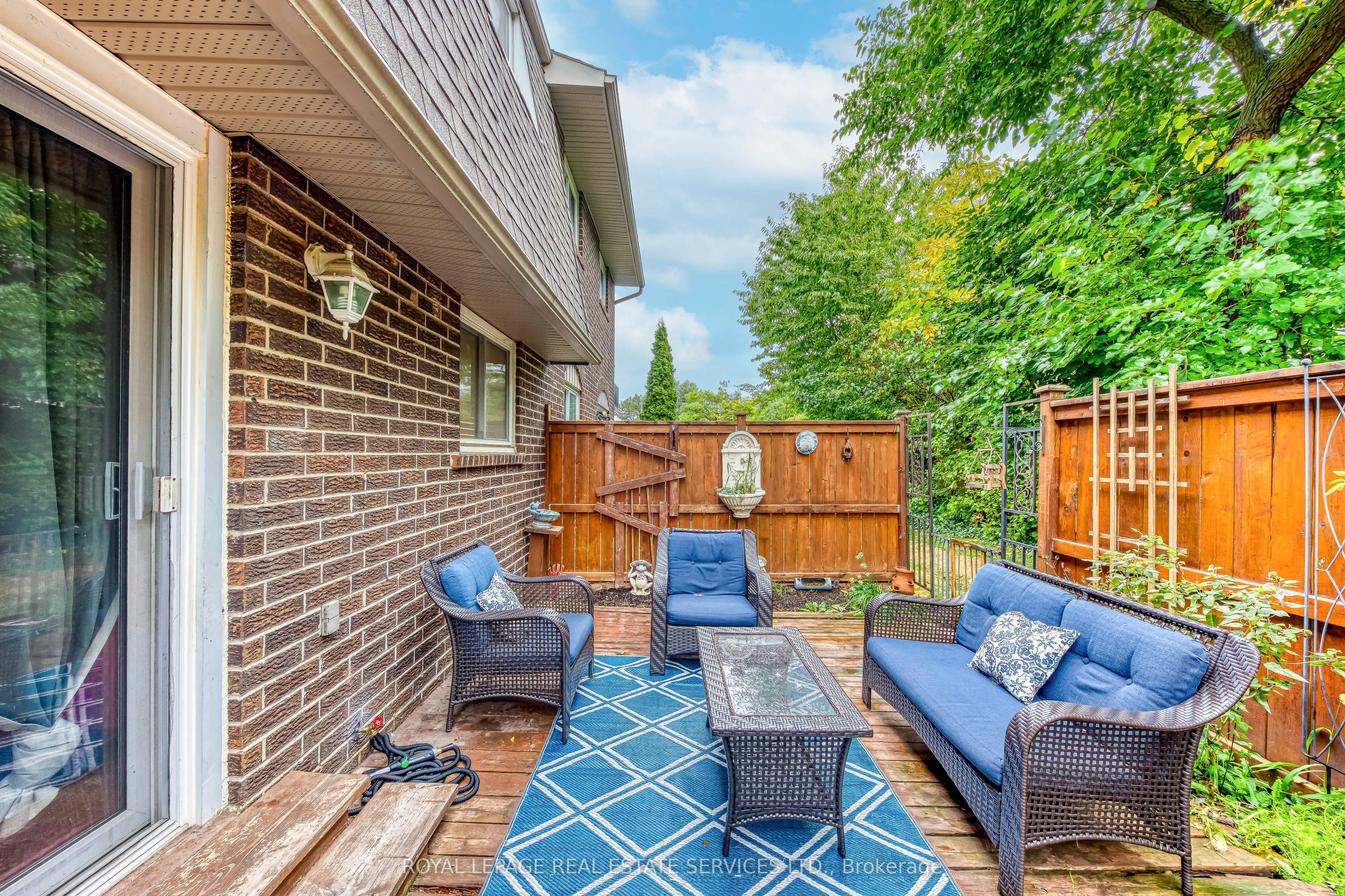 1294 Guelph Line, #4
