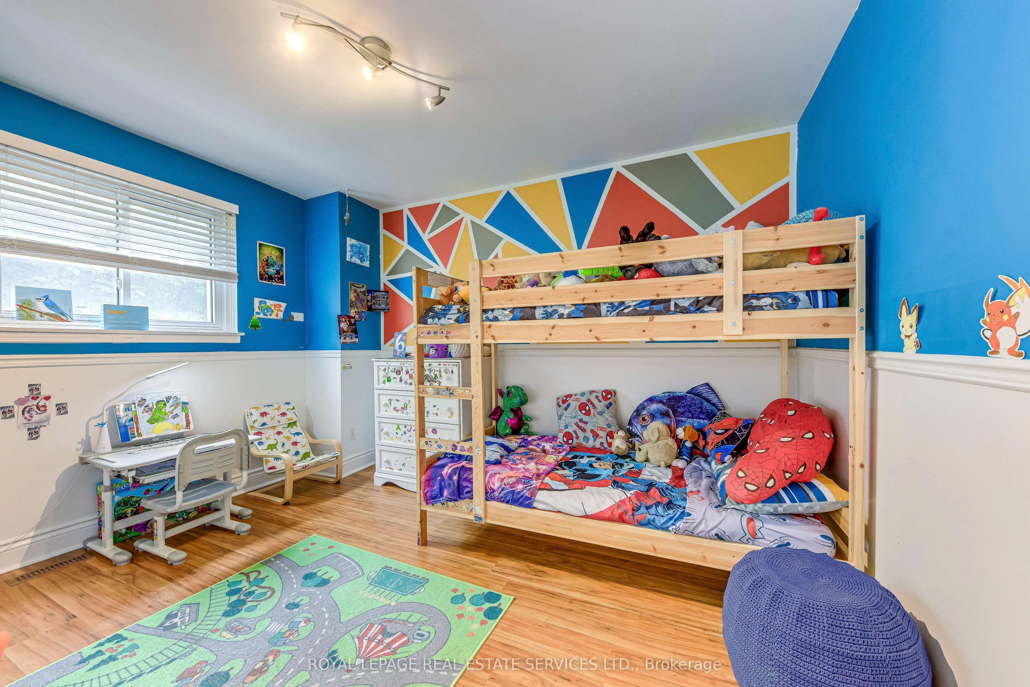 1294 Guelph Line, #4