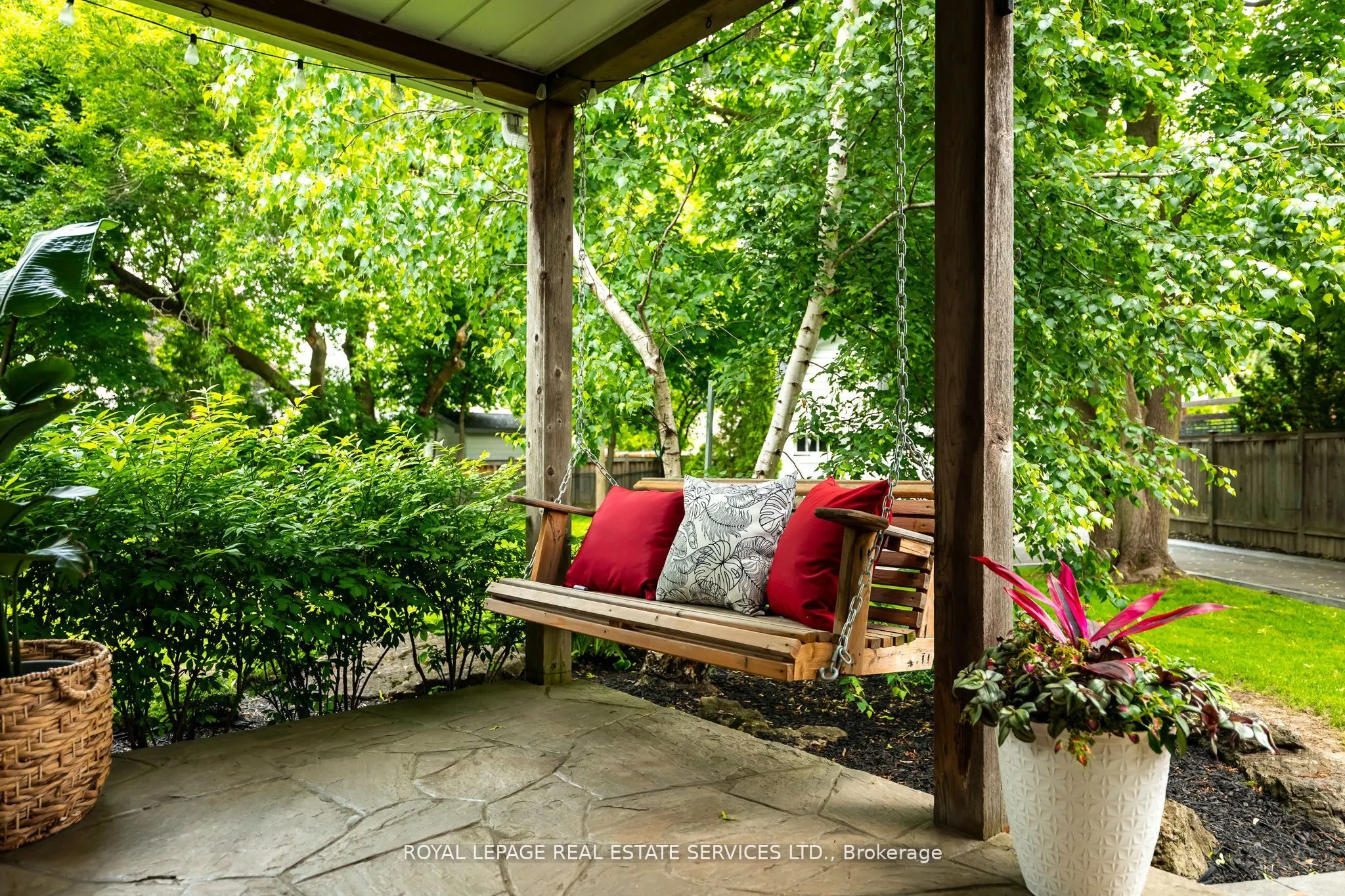 5 Pine Ridge Lane