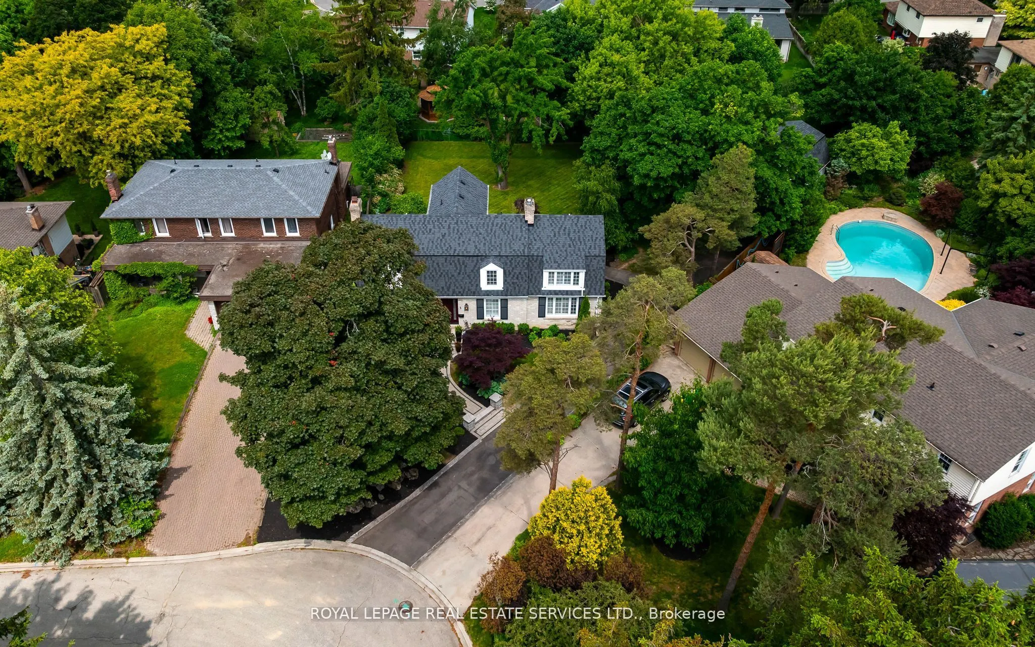 5 Pine Ridge Lane