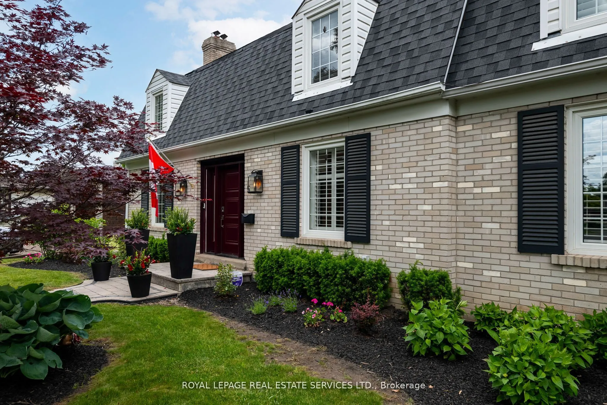 5 Pine Ridge Lane