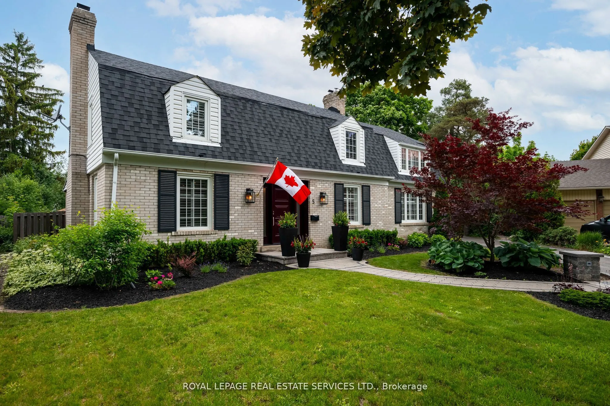 5 Pine Ridge Lane