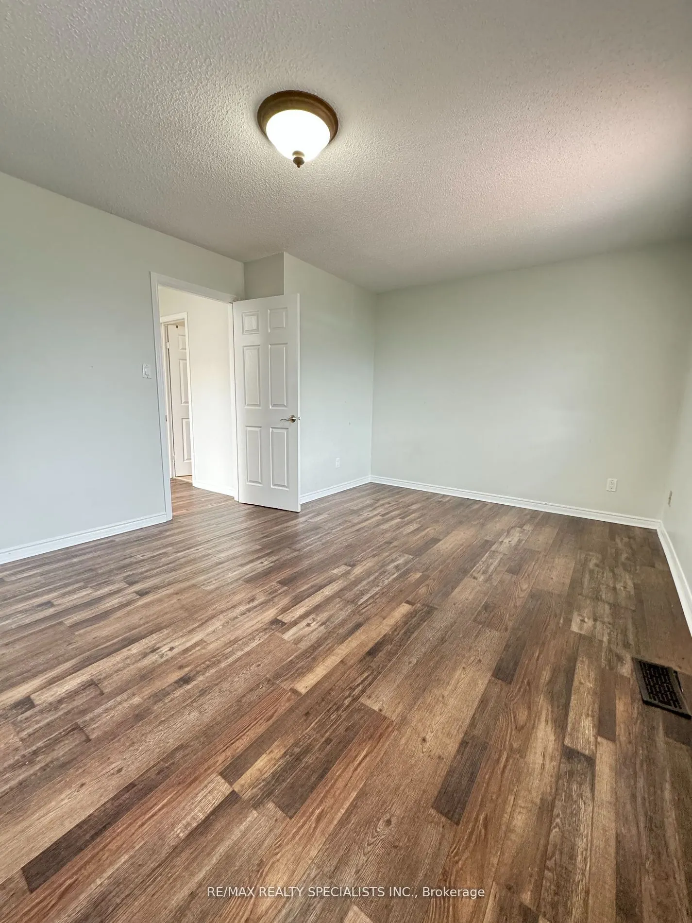 659 Roselaire Trail, #Unit #1