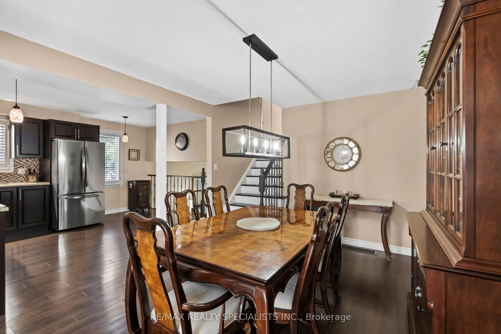 4250 Jefton Crescent