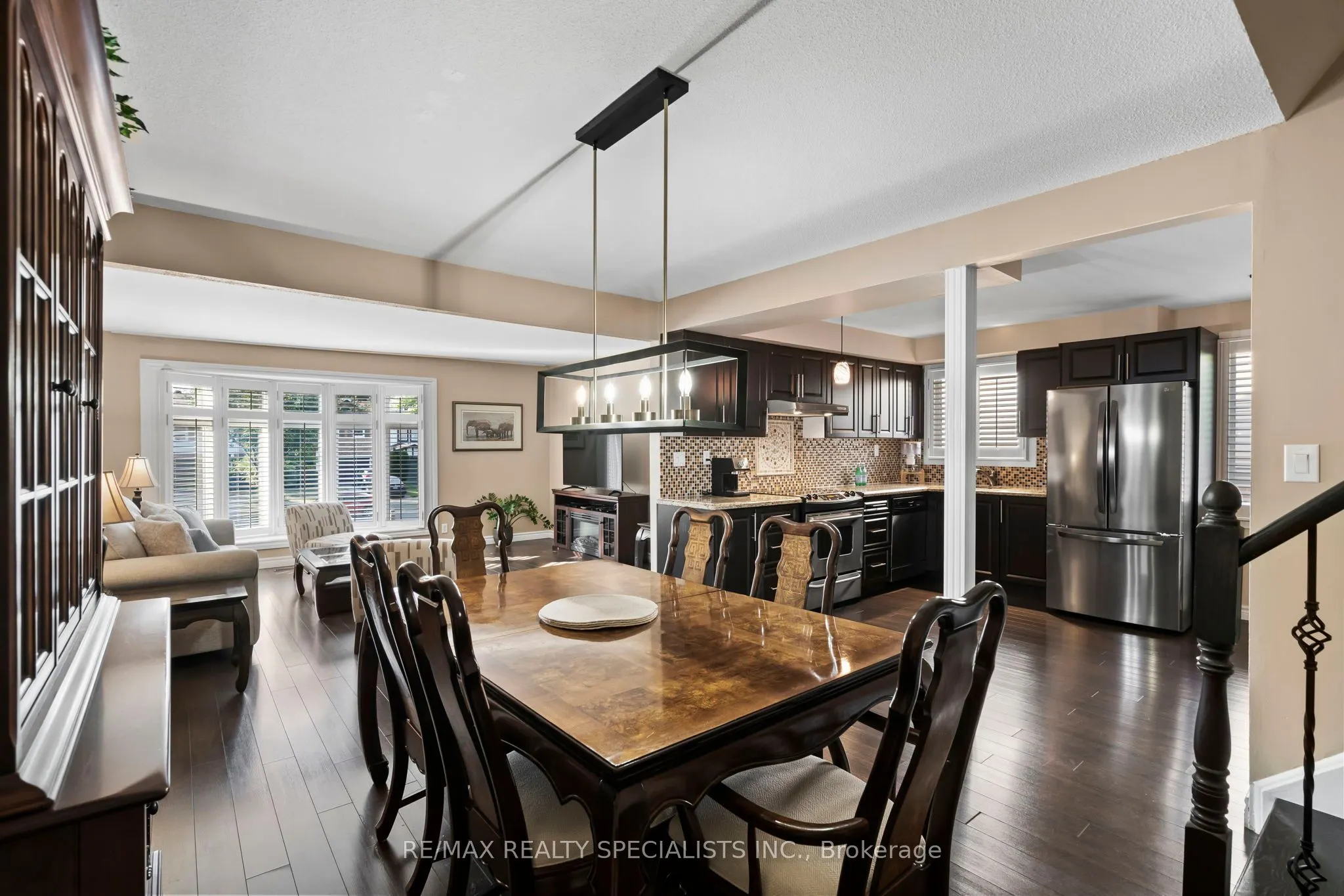 4250 Jefton Crescent