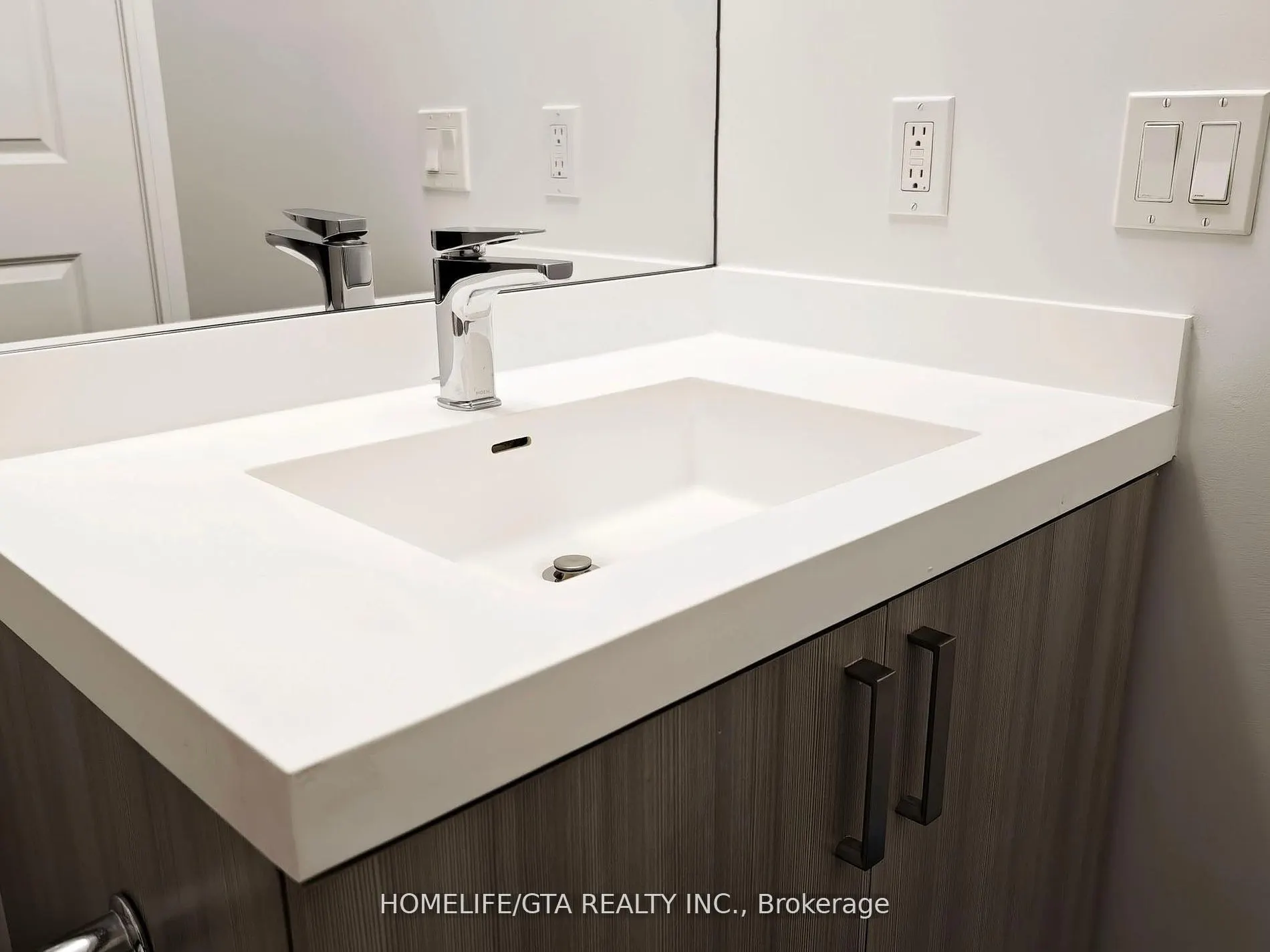 8 Nahani Way, #720