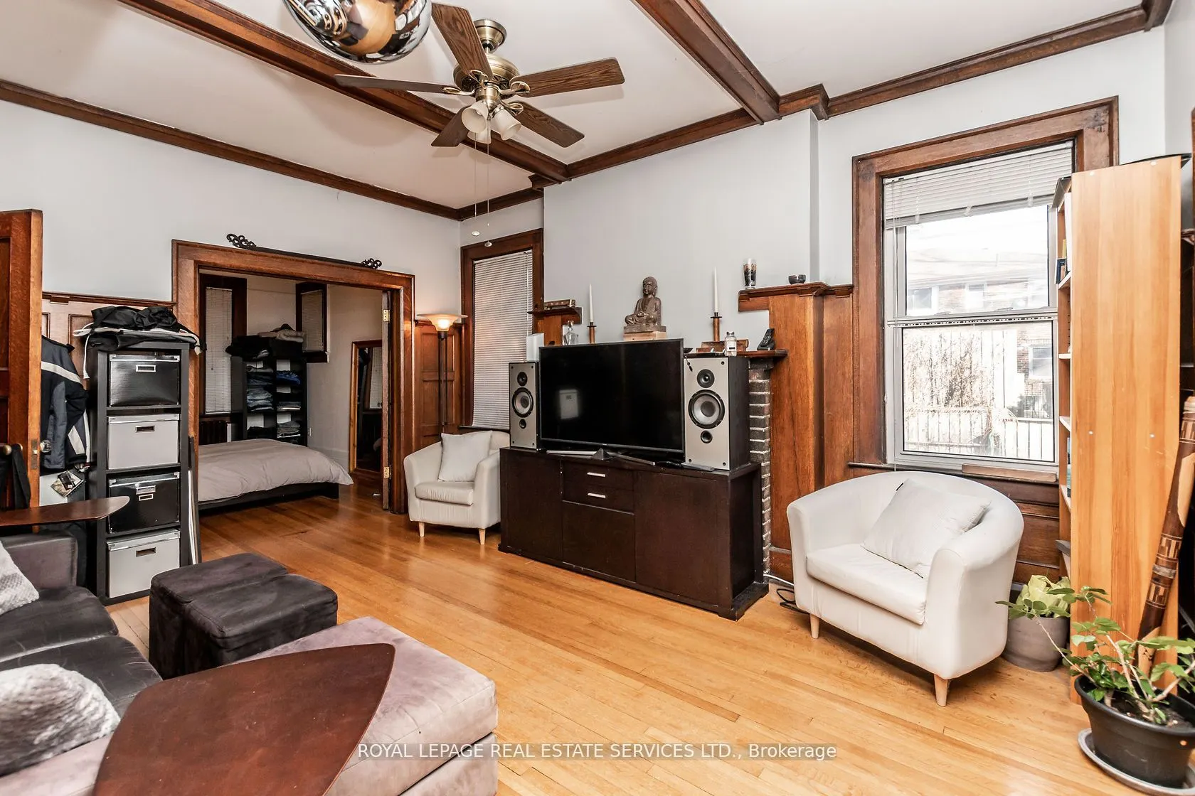 2707 Lake Shore Boulevard W