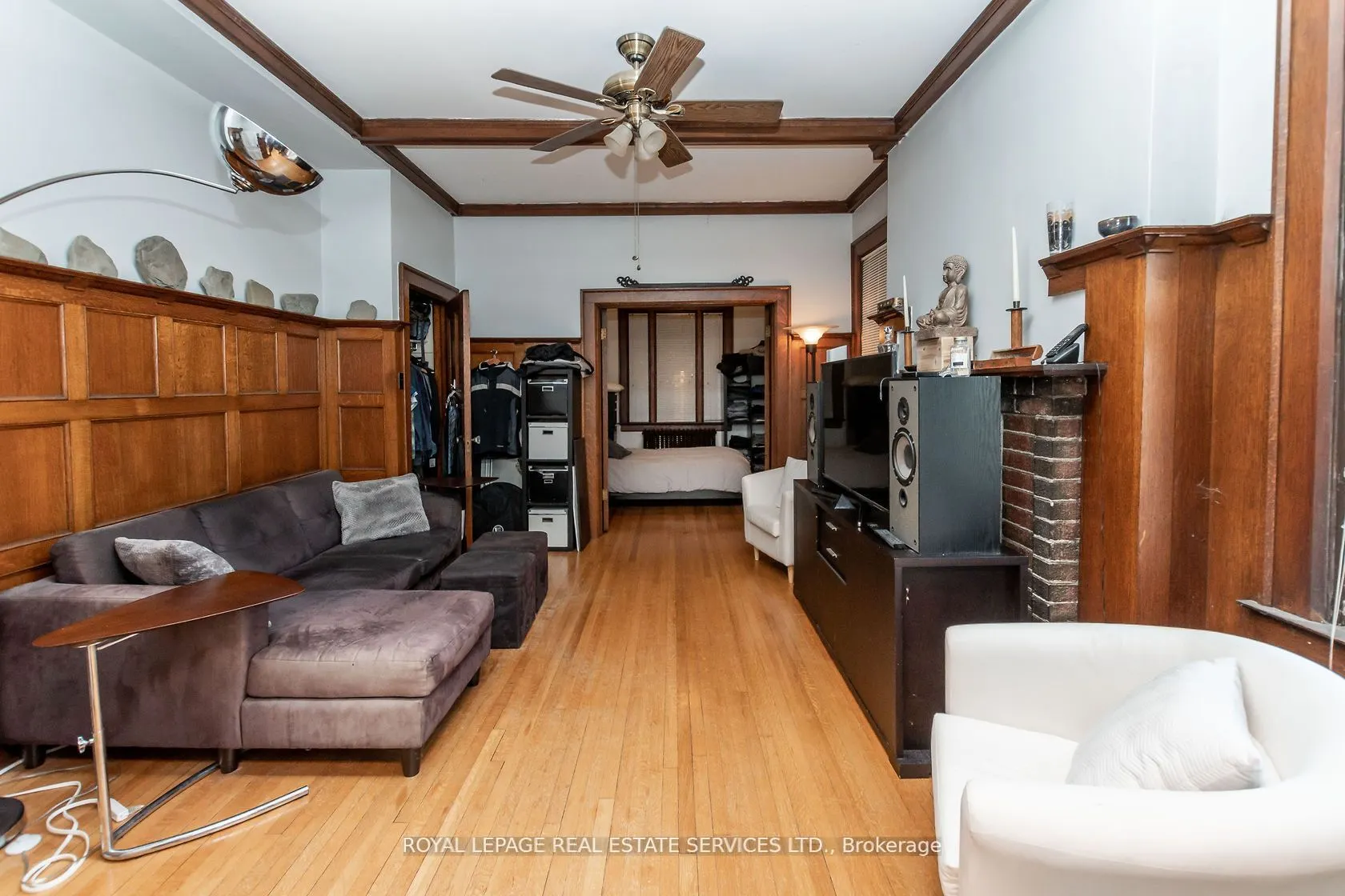 2707 Lake Shore Boulevard W