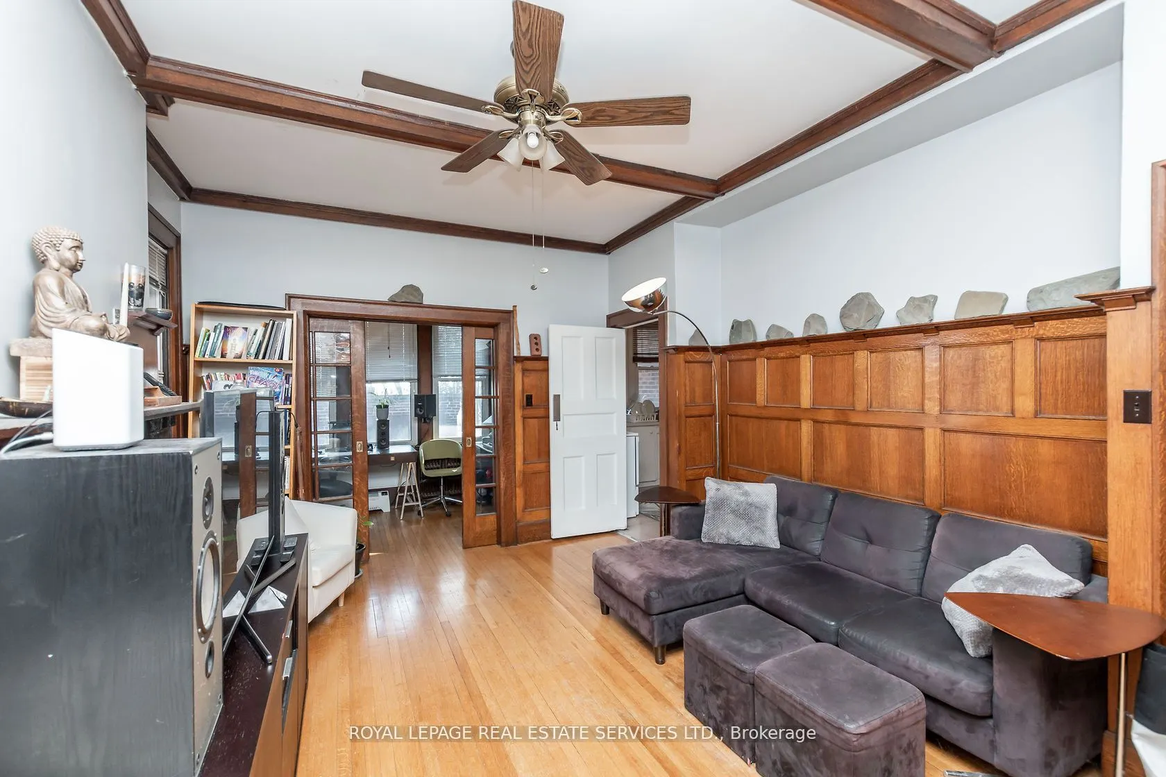 2707 Lake Shore Boulevard W