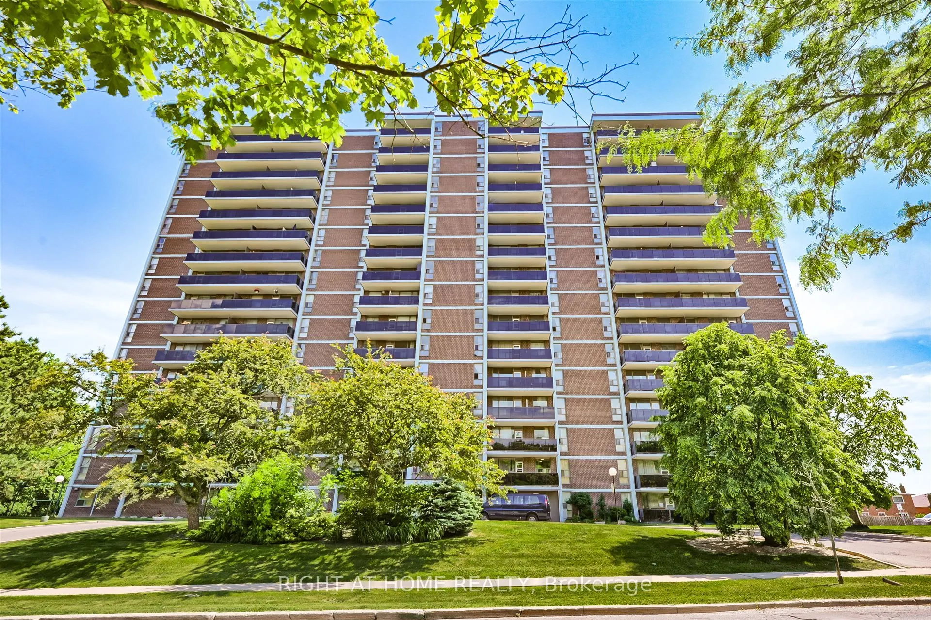 235 Grandravine Drive, #812