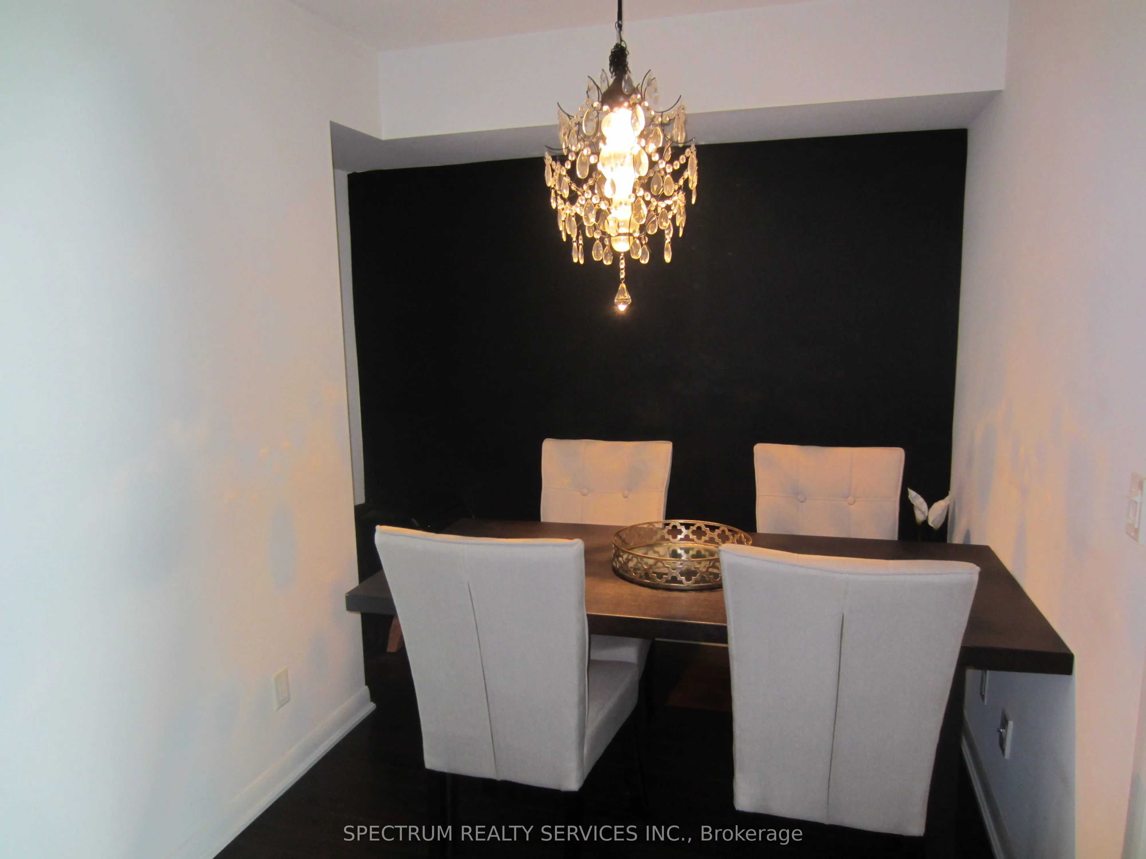 215 Sherway Gardens, #708