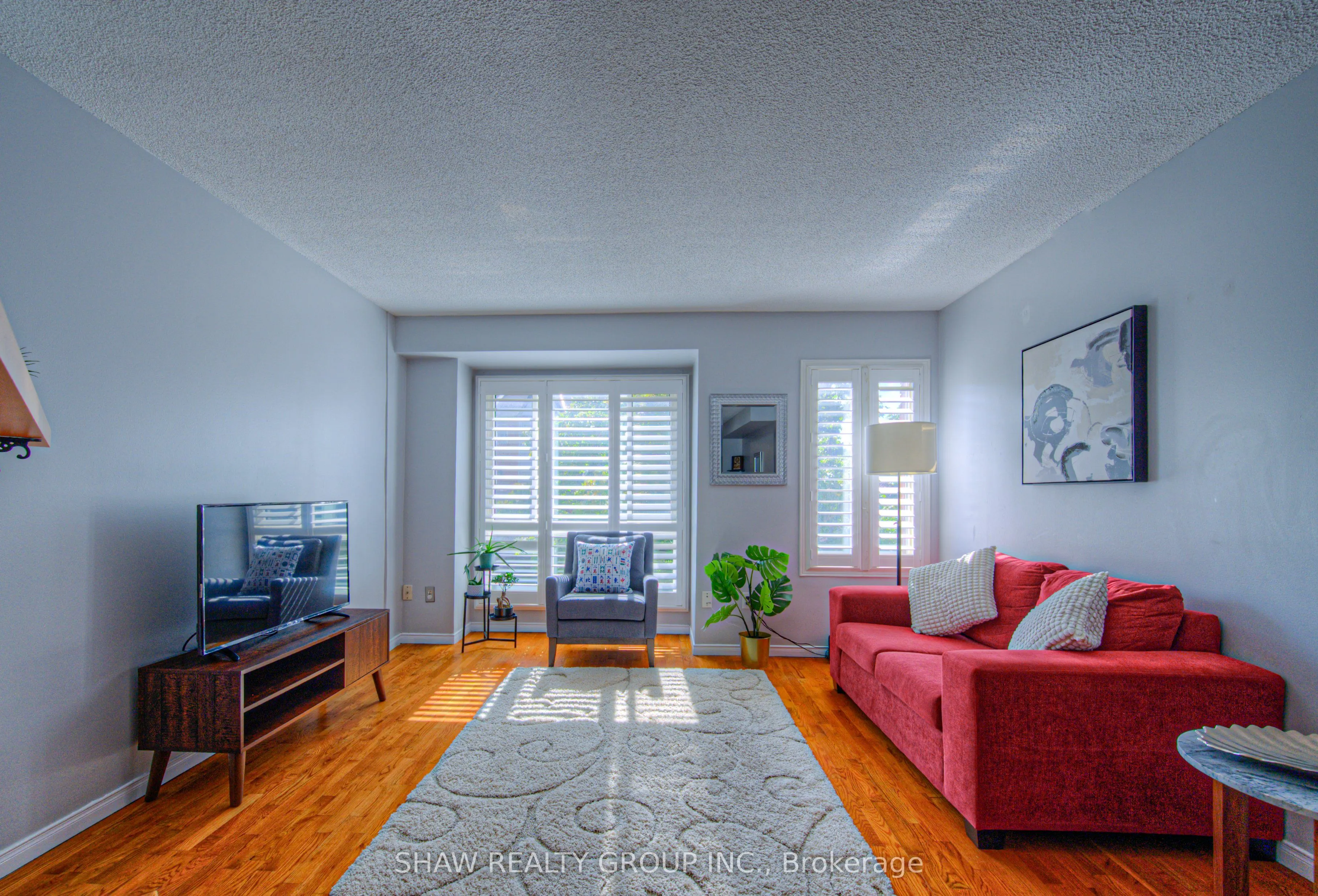 895 Maple Avenue, #502