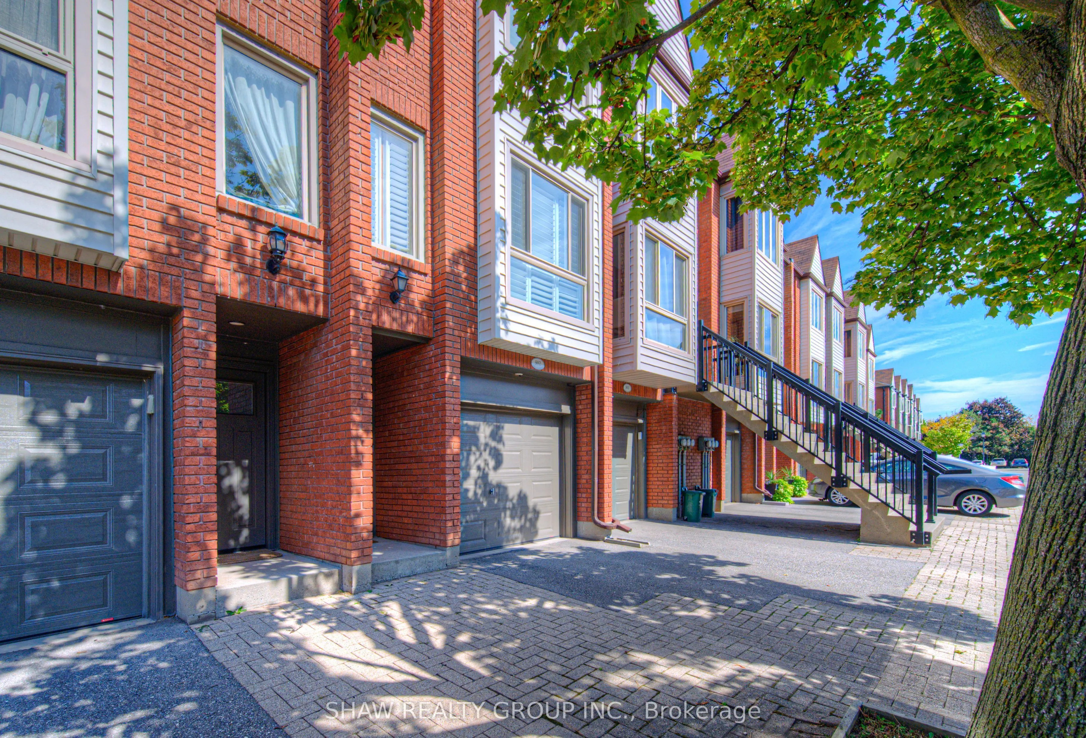 895 Maple Avenue, #502