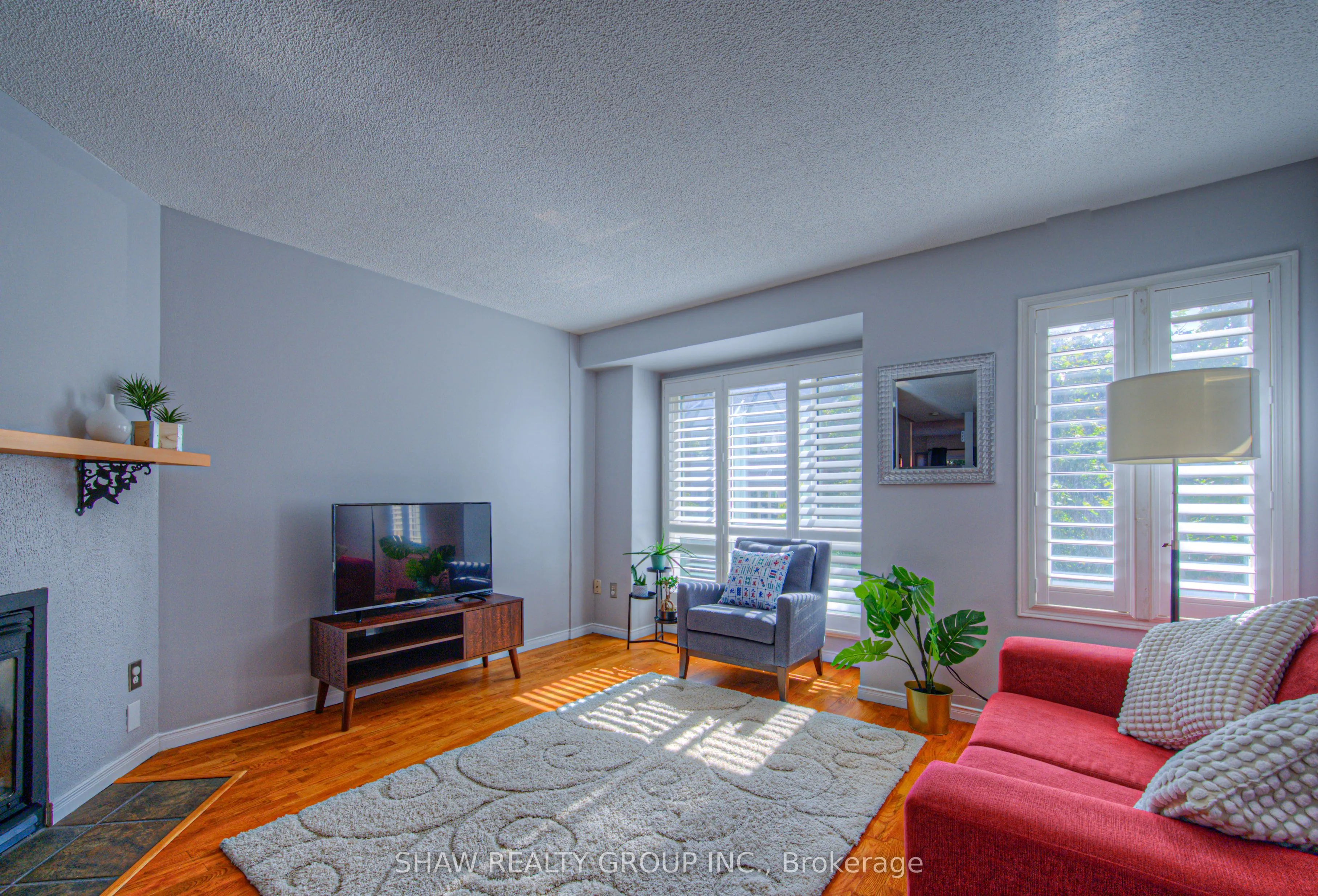 895 Maple Avenue, #502