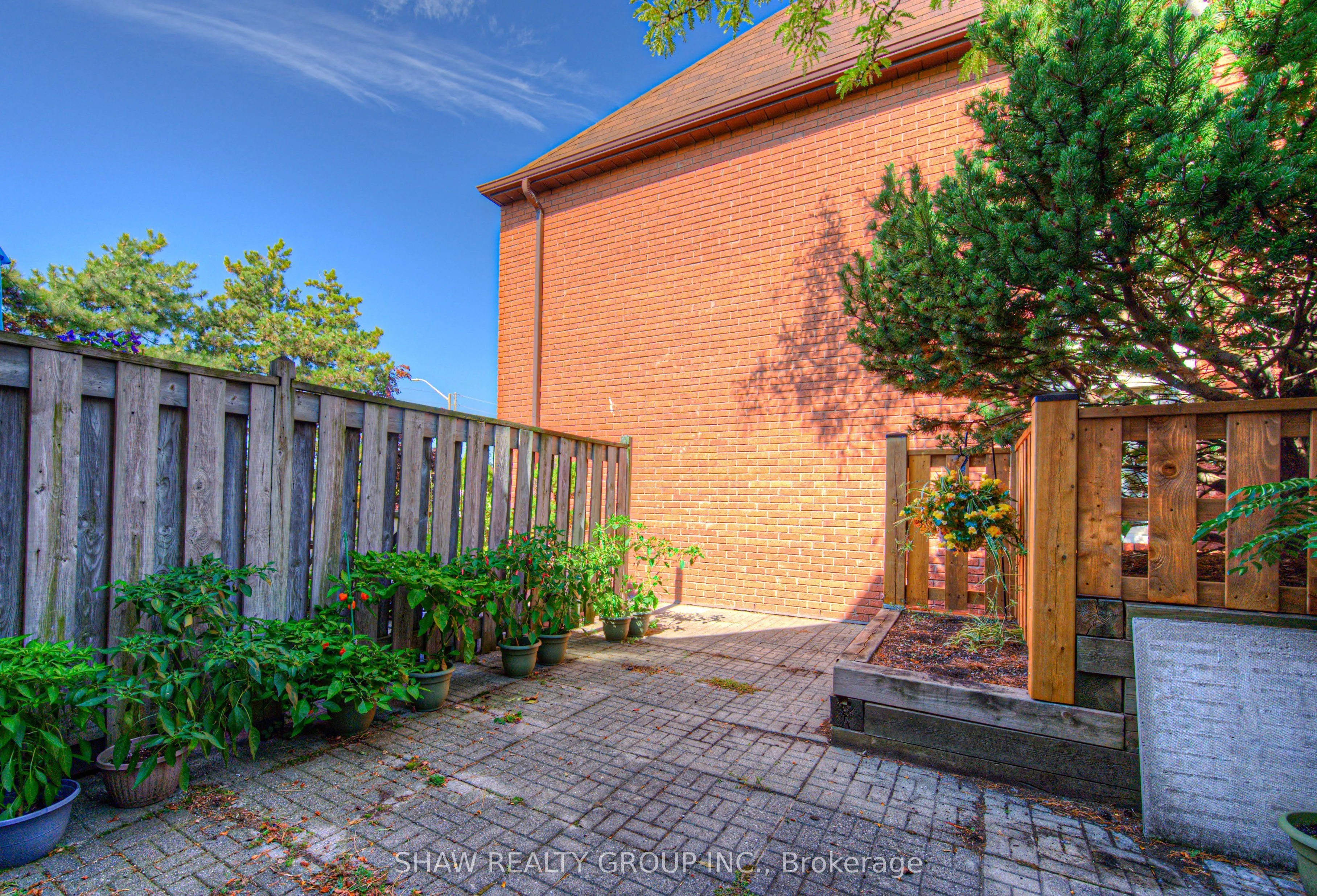 895 Maple Avenue, #502